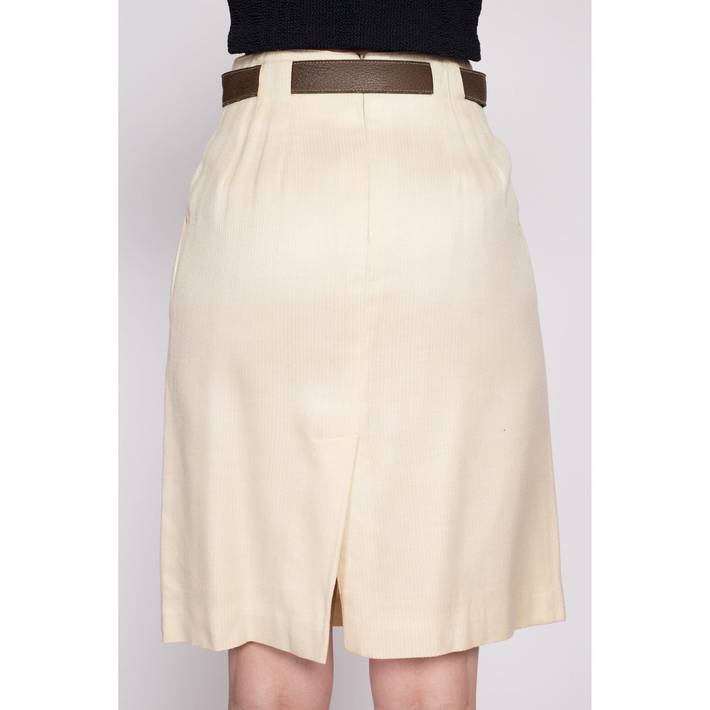 70s 80s Evan Picone Belted Skirt - Extra Small, 24.5" | Vintage Cream Secretary A Line Mini Skirt