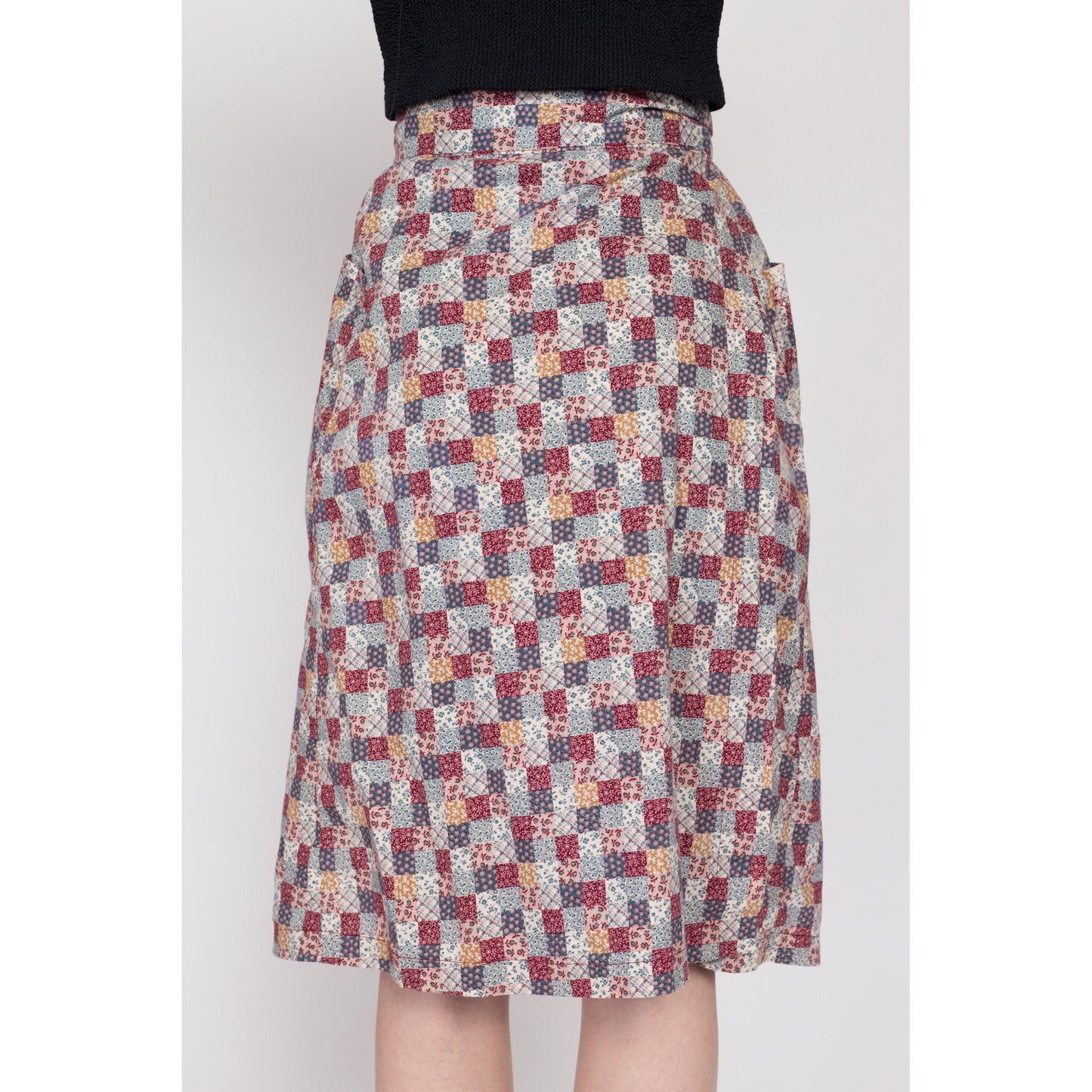Small 70s Patchwork Calico Floral Wrap Skirt | Vintage A Line Boho Pocket Midi Skirt