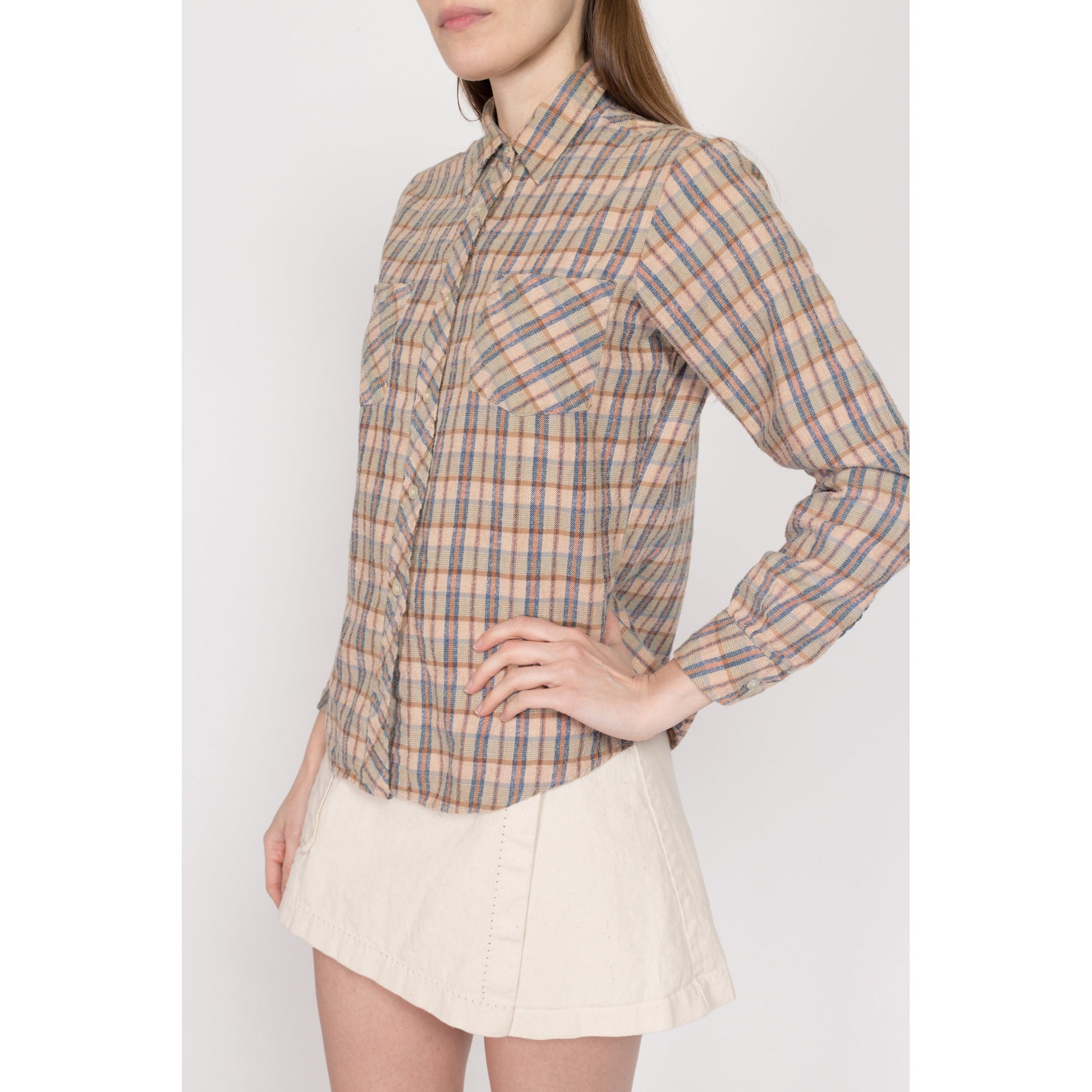 XS 70s Tan Plaid Flannel Shirt | Vintage Button Up Long Sleeve Collared Top