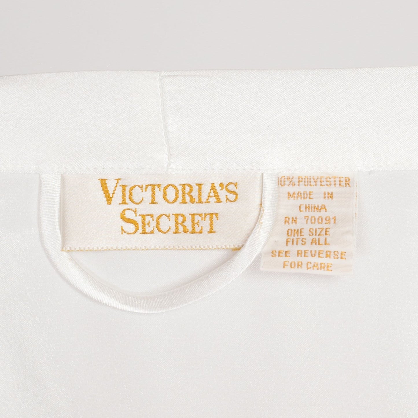One Size 90s Victoria's Secret White Satin Robe | Vintage Bridal Dressing Gown Midi Loungewear Kimono