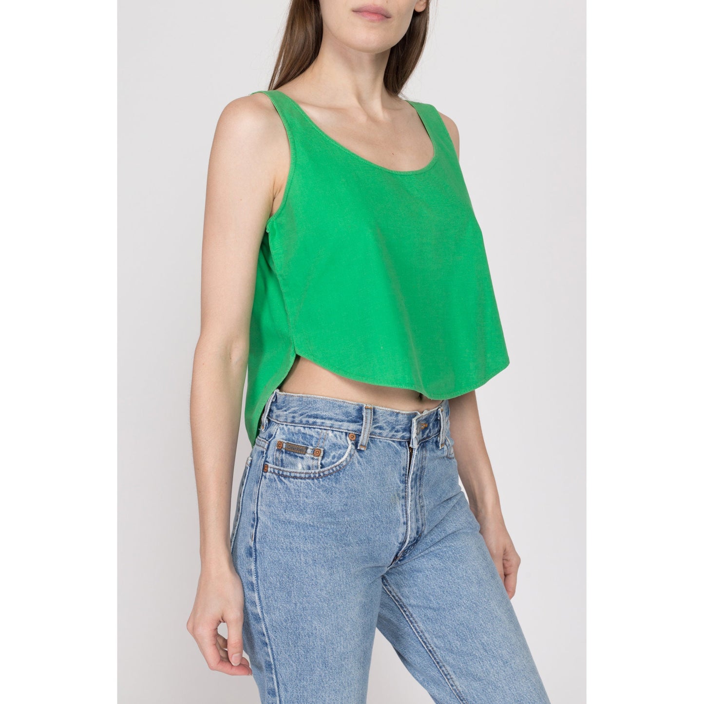 Medium 80s Green Cotton High-Low Tank Top | Vintage Scoop Neck Sleeveless Cropped Shirt