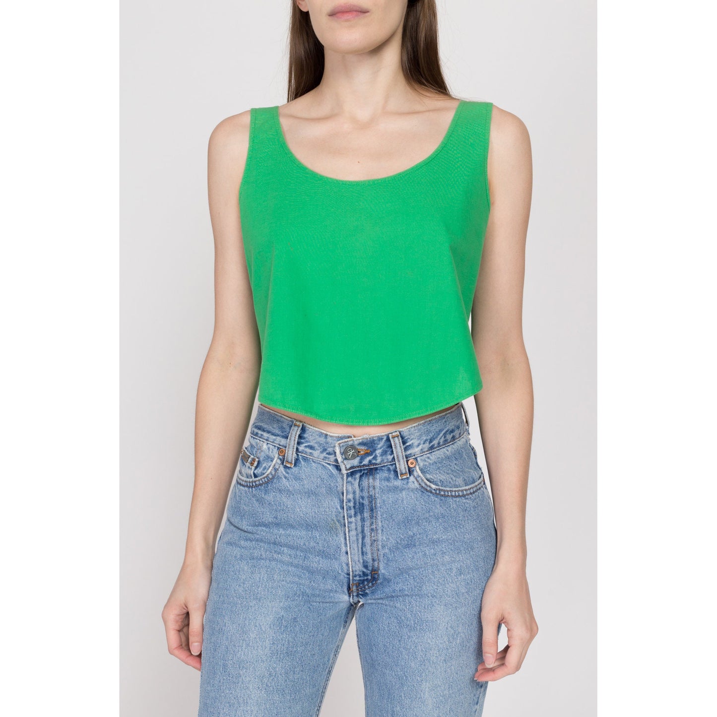 Medium 80s Green Cotton High-Low Tank Top | Vintage Scoop Neck Sleeveless Cropped Shirt