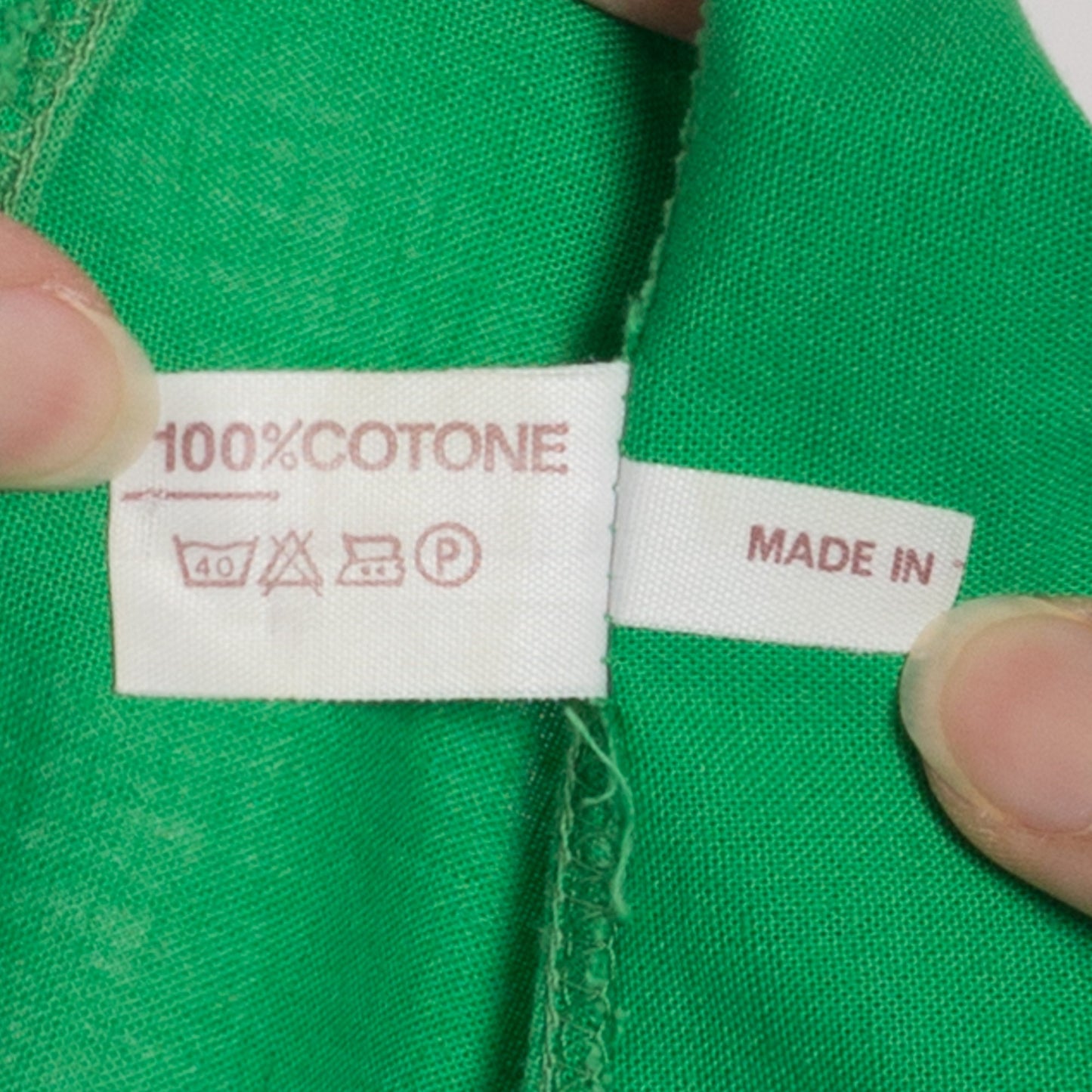 Medium 80s Green Cotton High-Low Tank Top | Vintage Scoop Neck Sleeveless Cropped Shirt