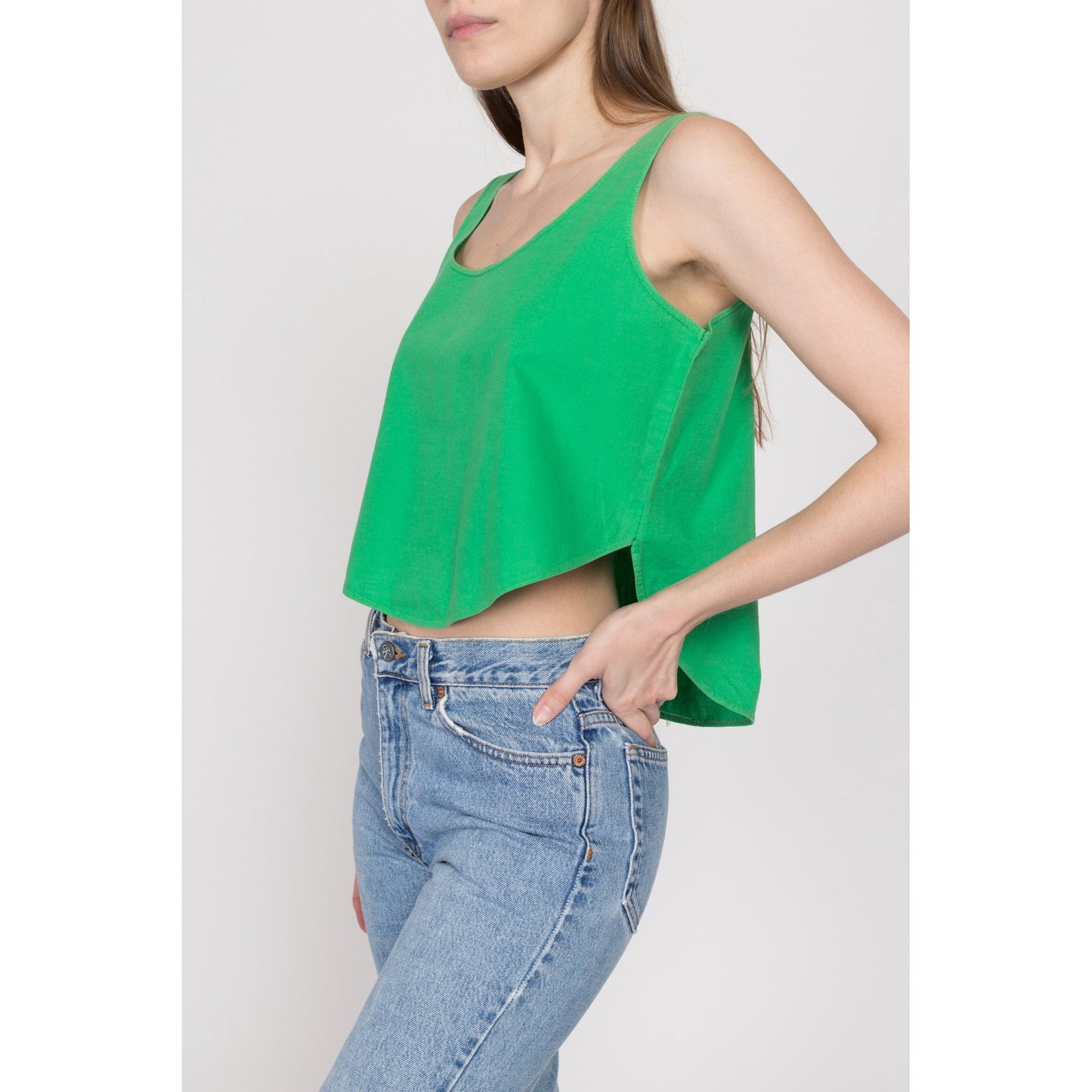 Medium 80s Green Cotton High-Low Tank Top | Vintage Scoop Neck Sleeveless Cropped Shirt
