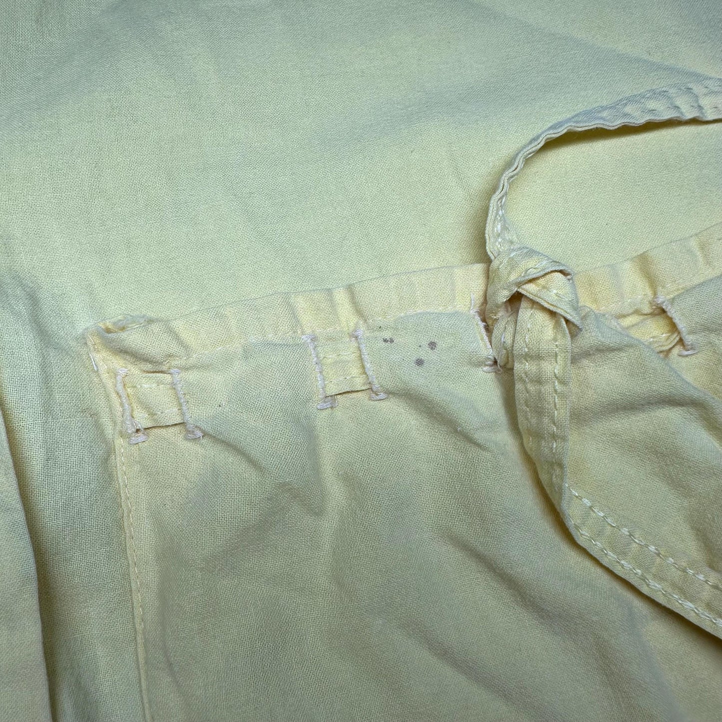 Large 80s Yellow Cotton Button Up Crop Top | Vintage Dolman Sleeve Collared Cropped Shirt