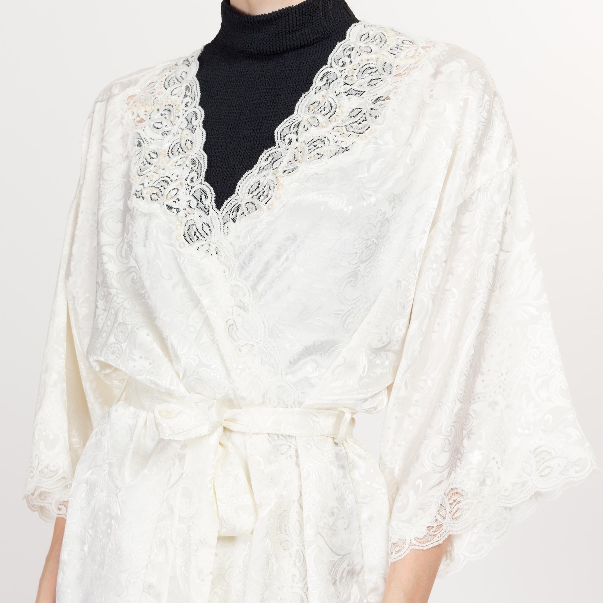 One Size 90s Victoria's Secret White Lace & Beaded Trim Robe | Vintage Boho Jacquard Dressing Gown Mini Loungewear Bridal Kimono