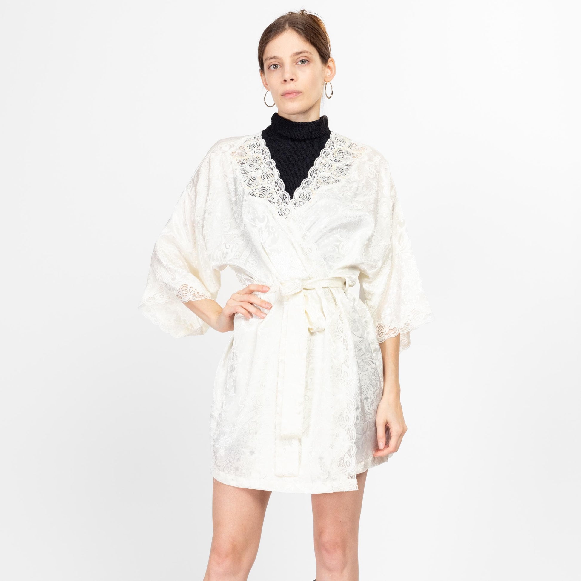One Size 90s Victoria's Secret White Lace & Beaded Trim Robe | Vintage Boho Jacquard Dressing Gown Mini Loungewear Bridal Kimono