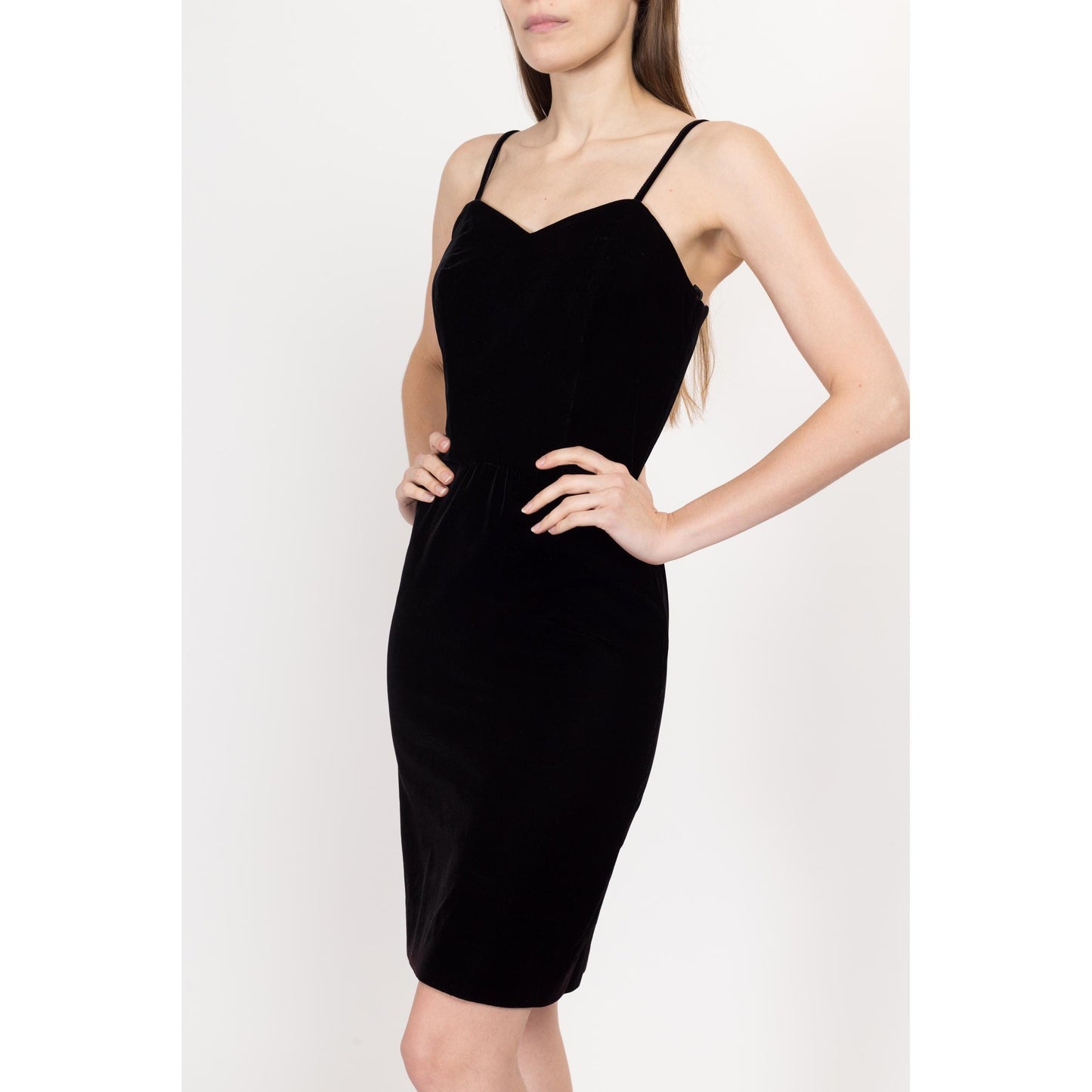 XS-Sm 80s Black Velvet Sweetheart Neck Cocktail Dress | Vintage Spaghetti Strap Mini Fitted Party Dress