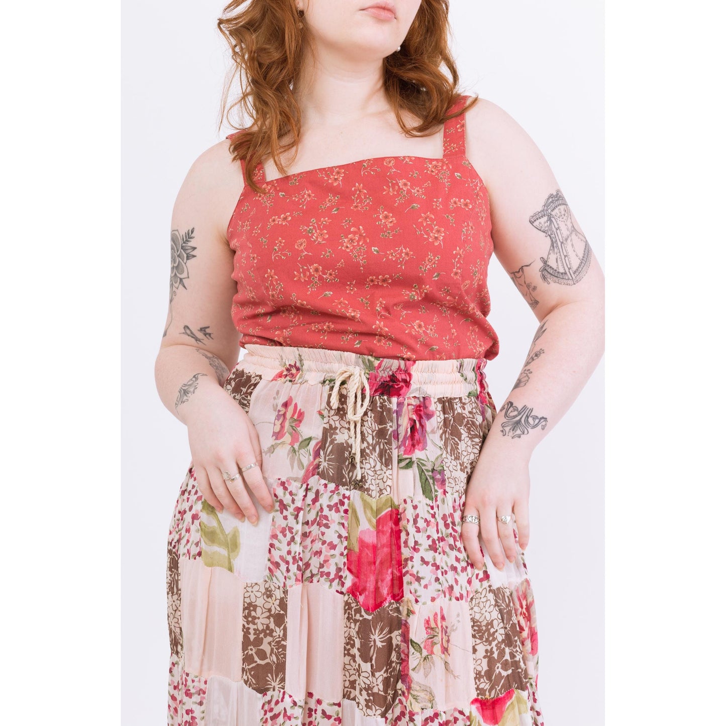 Vintage 90s Red Floral Stretchy Cotton Blend Tank Top - Large | Vintage Boho Square Neck Cropped Blouse