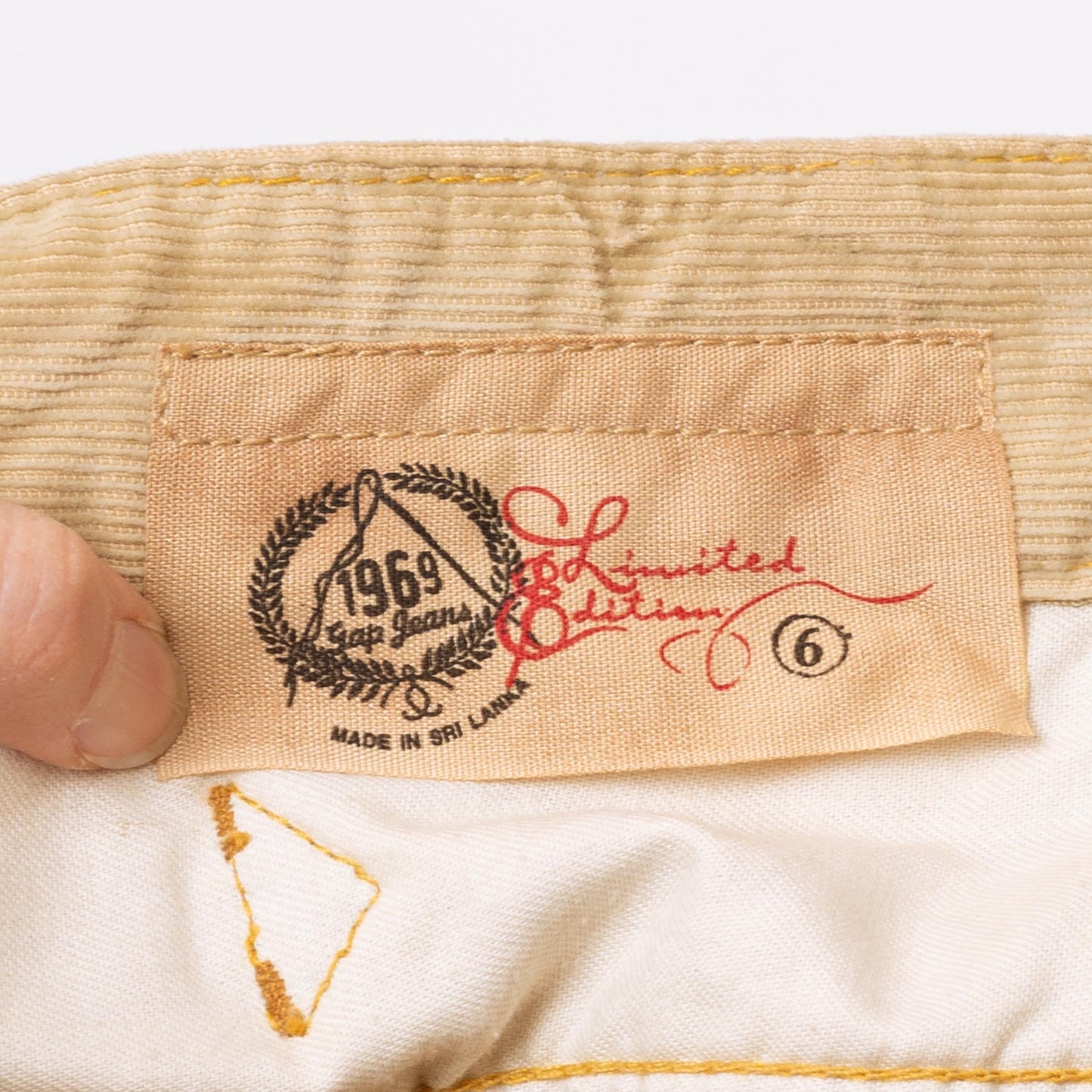 Vintage Y2K Khaki Corduroy Mini Skirt - Small, Size 6 | Minimalist A Line Tan Miniskirt, Classic Preppy Fall Outfit Basic