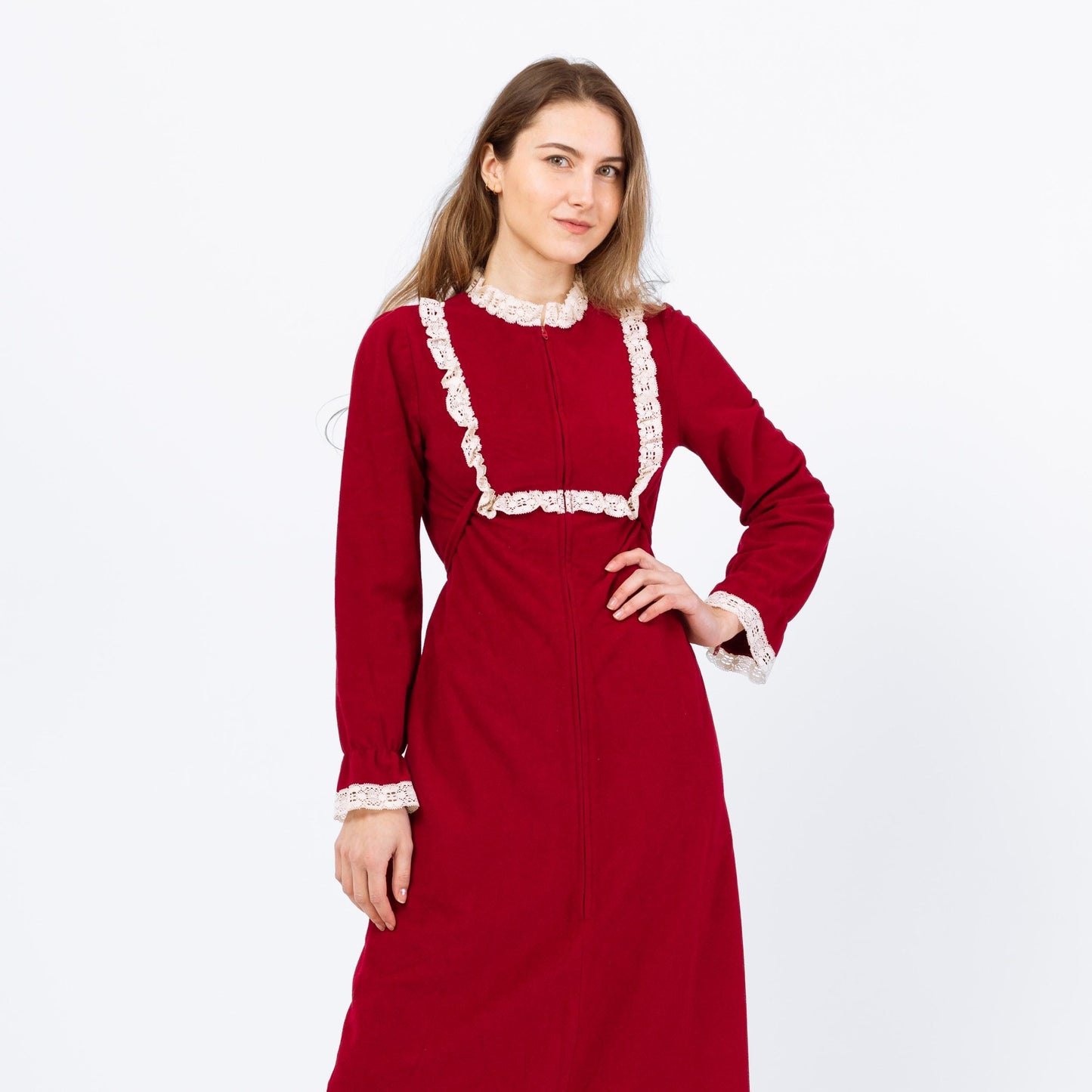 Vintage 70s Vassarette Magenta House Dress Maxi Robe - Small | Boho Lace Trim Zip Up Maxi Lounge Dress, Cottagecore Victorian Nightgown