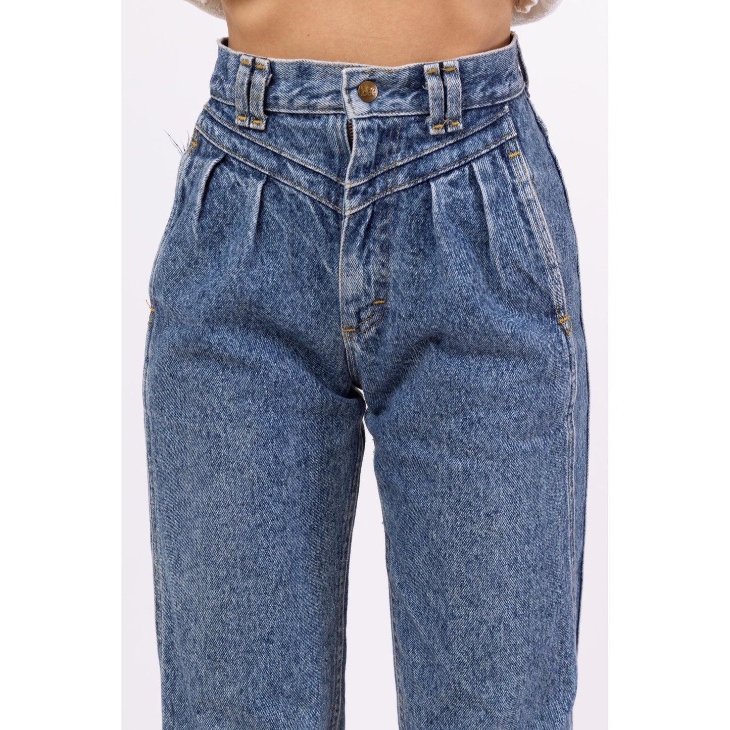 Vintage 80s Lee Acid Wash High Waisted Mom Jeans - XXS, 23" Waist | Pleated Tapered Leg Denim High Rise Grunge Jeans