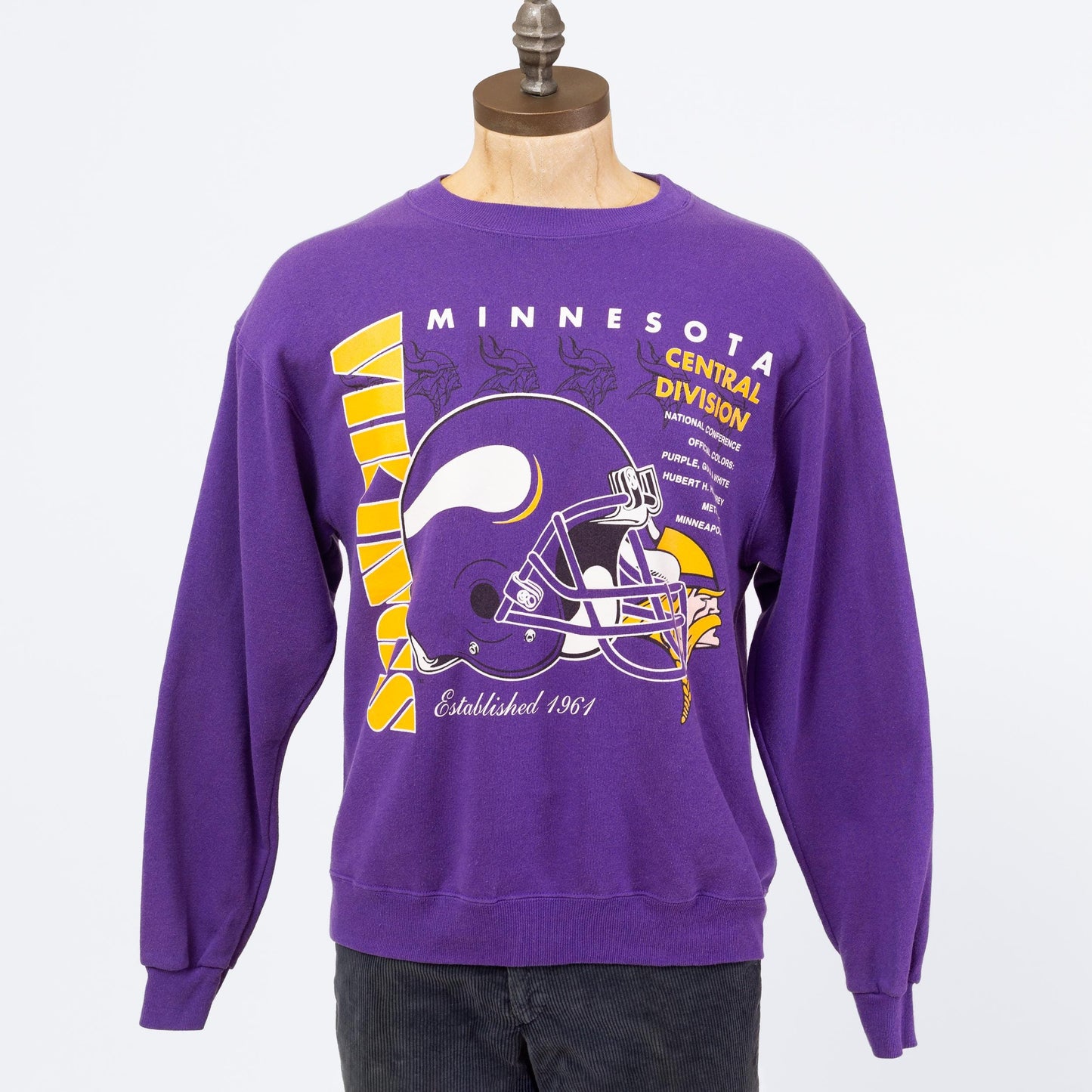 3 Vintage 90s Minnesota Vikings NFL Sweatshirt - Medium to Large | Purple Football Helmet Graphic Athletic Crewneck Pullover Sweater