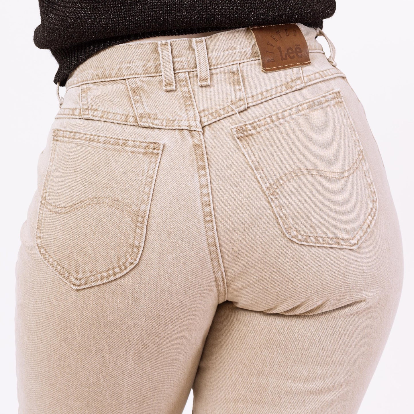 Vintage 90s Lee Light Taupe High Waisted Jeans - Large Tall, 31" Waist | Denim Tapered Leg Long Inseam Mom Jeans, Western Yoke Jeans