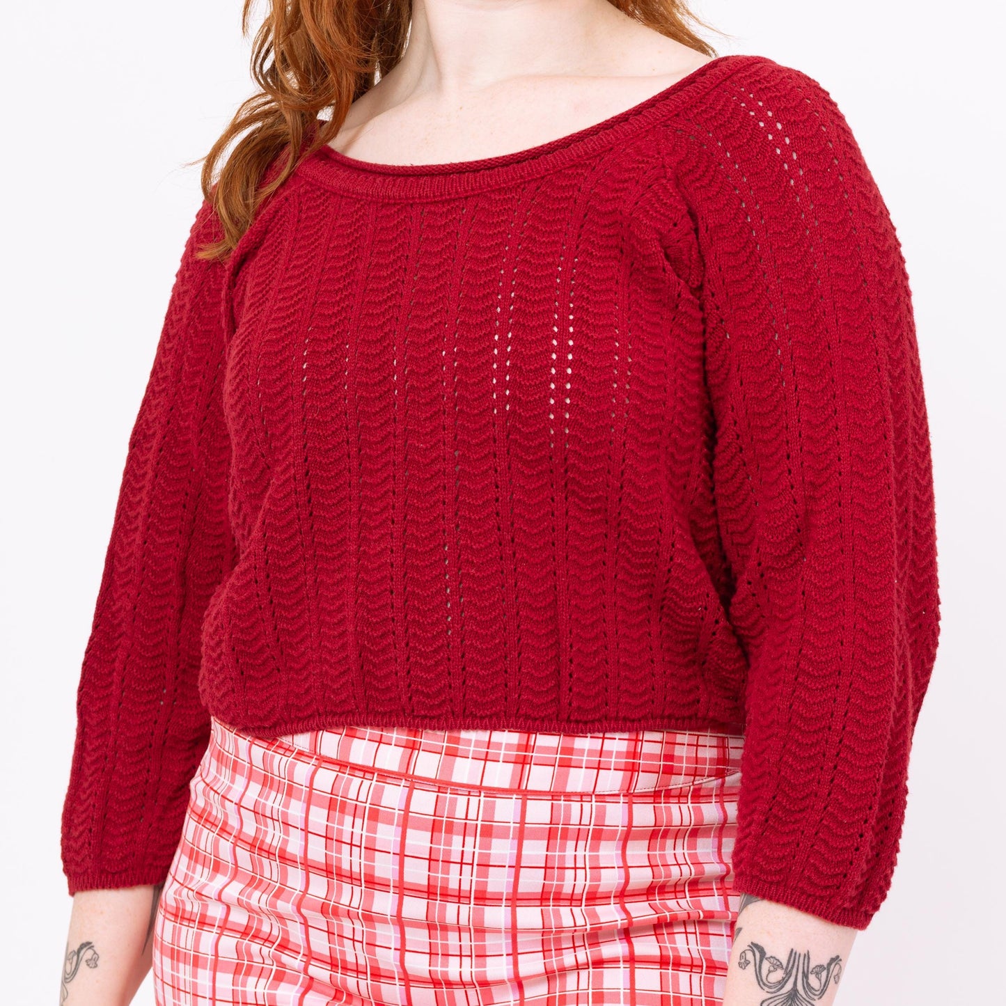 Vintage 90s Wine Red Chevron Pointelle Knit Cropped Sweater - Medium to Large | Maroon Cotton Cropped Boatneck 3/4 Sleeve Pullover