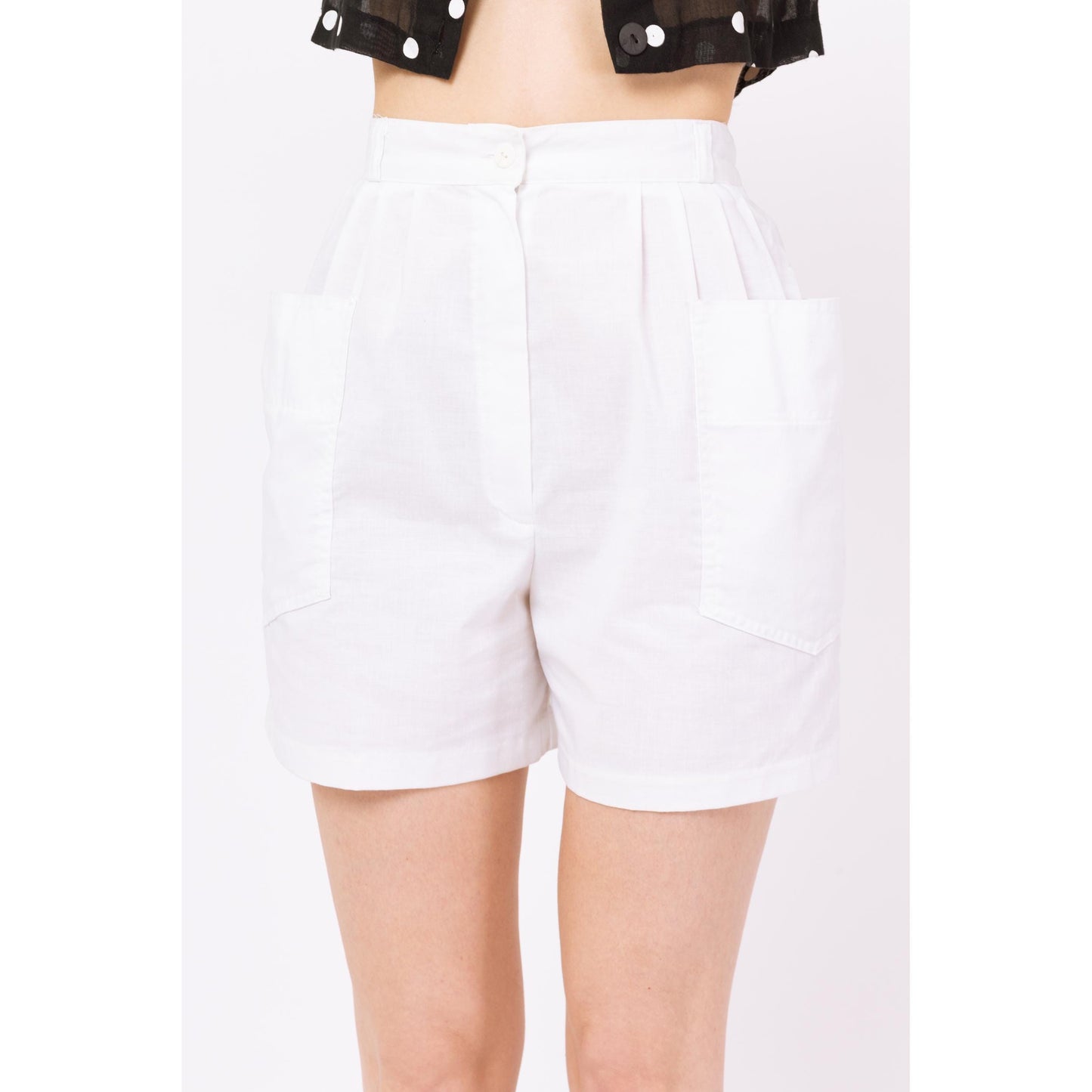 Vintage 80s White Statement Pocket Shorts - XS to Small, 24" to 26" Waist | High Rise Elastic Waist Cotton Blend Casual Summer Cargo Shorts