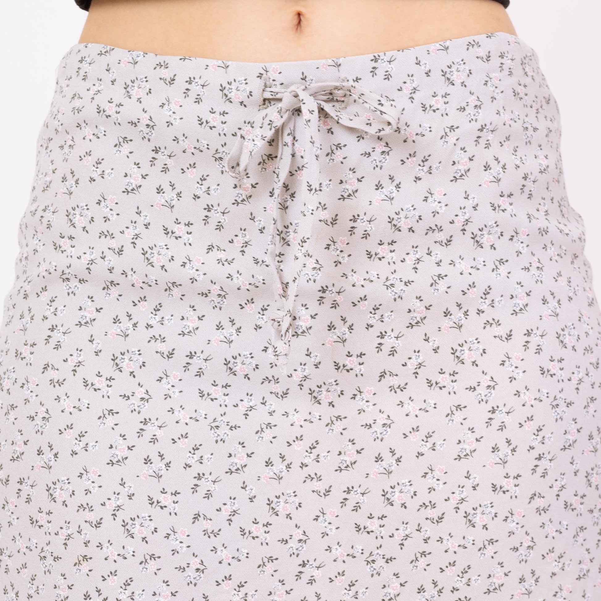 Vintage 90s Ditsy Floral Mini Skirt - Small | Grey Calico Print Drawstring Waist Fitted Miniskirt
