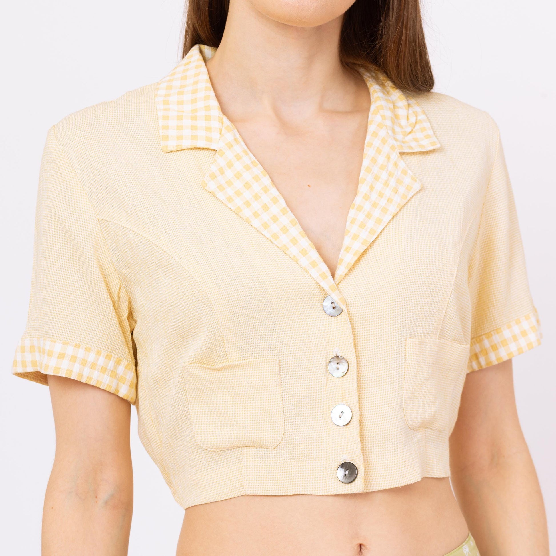 Vintage 90s Yellow Gingham Cinched Waist Crop Top - Small | Boho Short Sleeve Collared Cropped Blouse, Cottagecore Button Up Shirt
