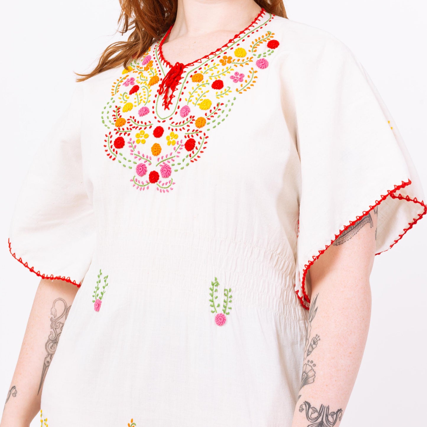 Vintage 60s Boho White Embroidered Angel Sleeve Kaftan Maxi Dress - Large | Bohemian A Line Floral Embroidered Mexican Hippie Gown