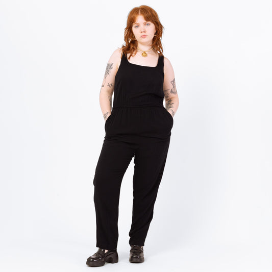 Vintage 80s Black Low Back Lounge Jumpsuit - Medium to Large | Sleeveless Grunge Tapered Leg Casual Pantsuit