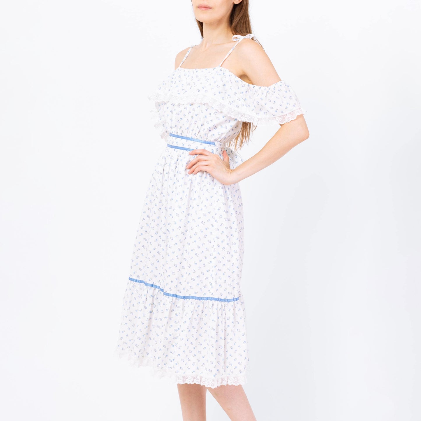 Vintage 70s White & Blue Floral Off-Shoulder Midi Prairie Dress - Extra Small | Boho Calico Lace Trim Fit Flare Peasant Sundress