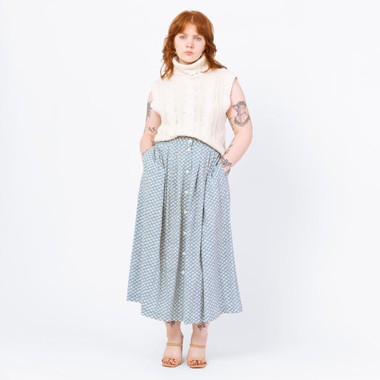 Vintage 90s Blue Daisy Floral Print Maxi Skirt - Large, 31"-32" Waist | High Waisted Pleated Boho Long Pocket Skirt