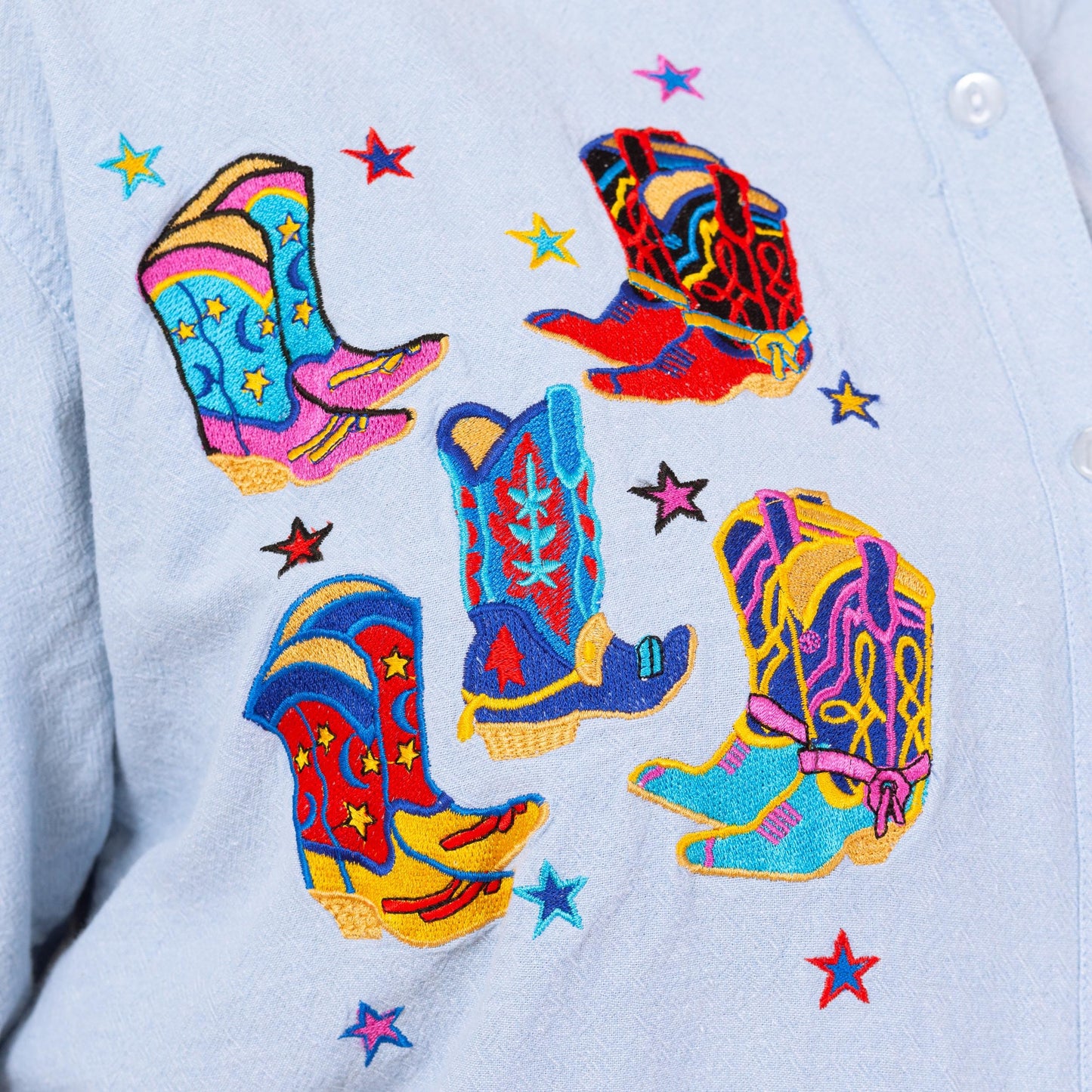 Vintage 90s Cowboy Boot Chambray Shirt - Large | Western Novelty Applique Button Up Short Sleeve Denim Top