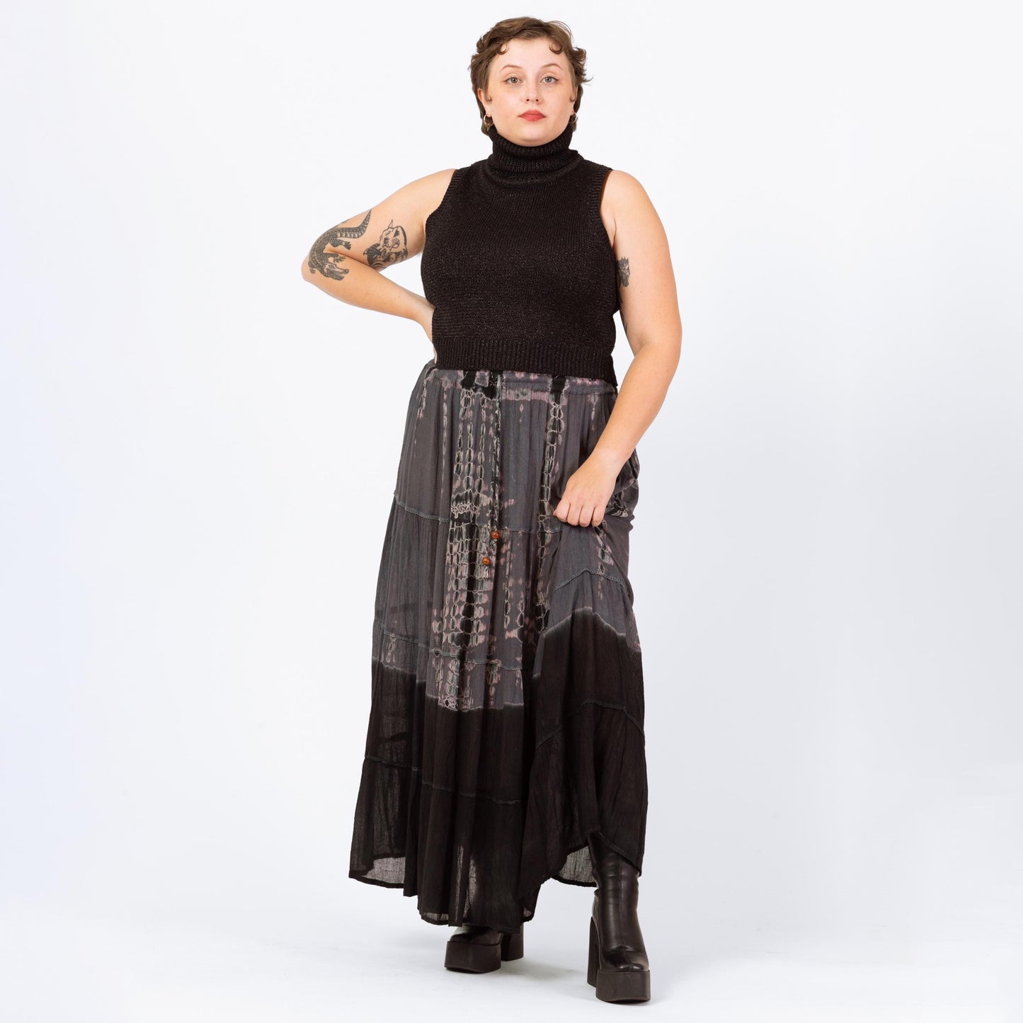 Vintage 90s Boho Tie Dye Maxi Broomstick Skirt - Extra Large | Boho Whimsigoth Black & Gray Shibori Pleated Grunge Skirt