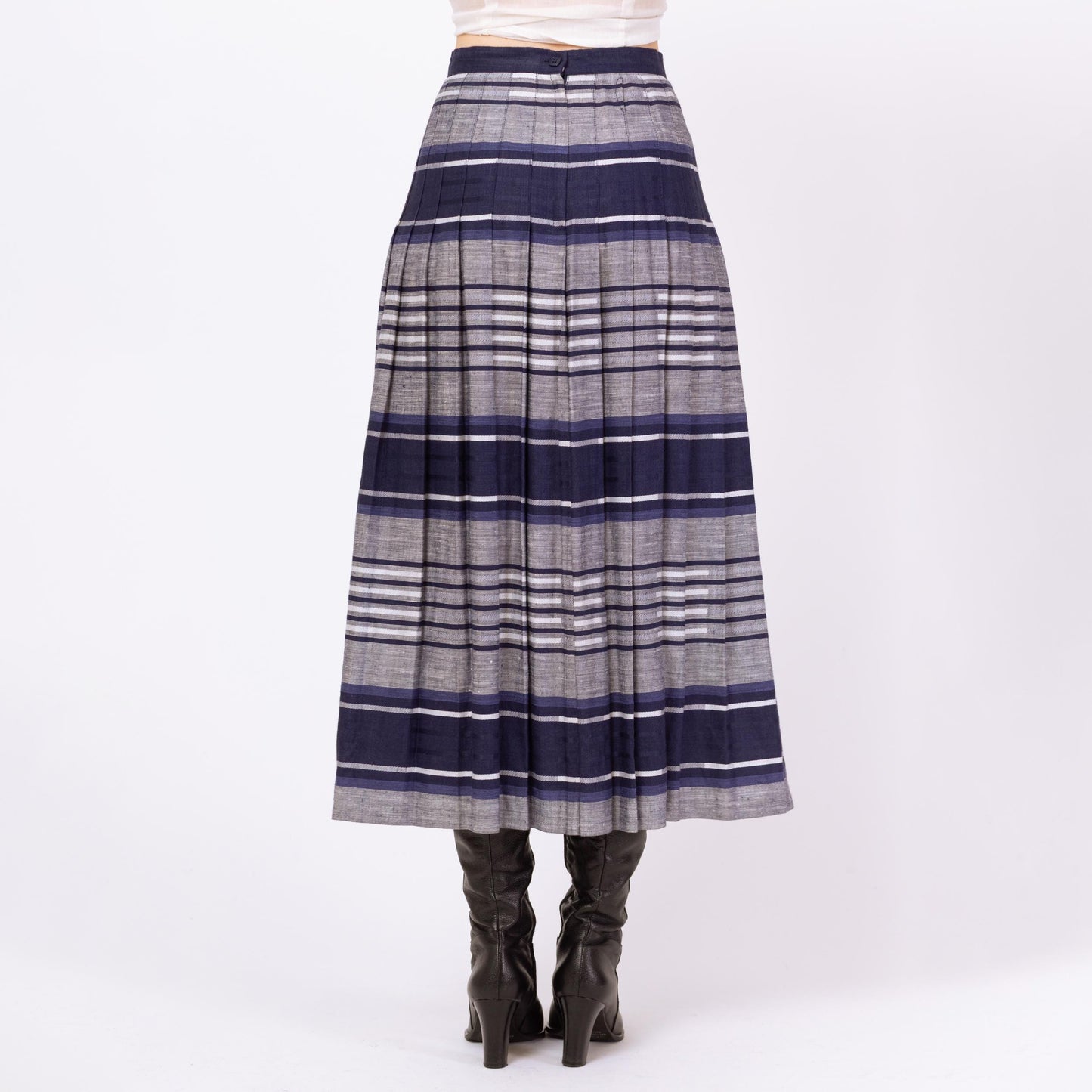Vintage 80s Navy Blue & White Plaid Pleated Midi Skirt - Small, 26" Waist
