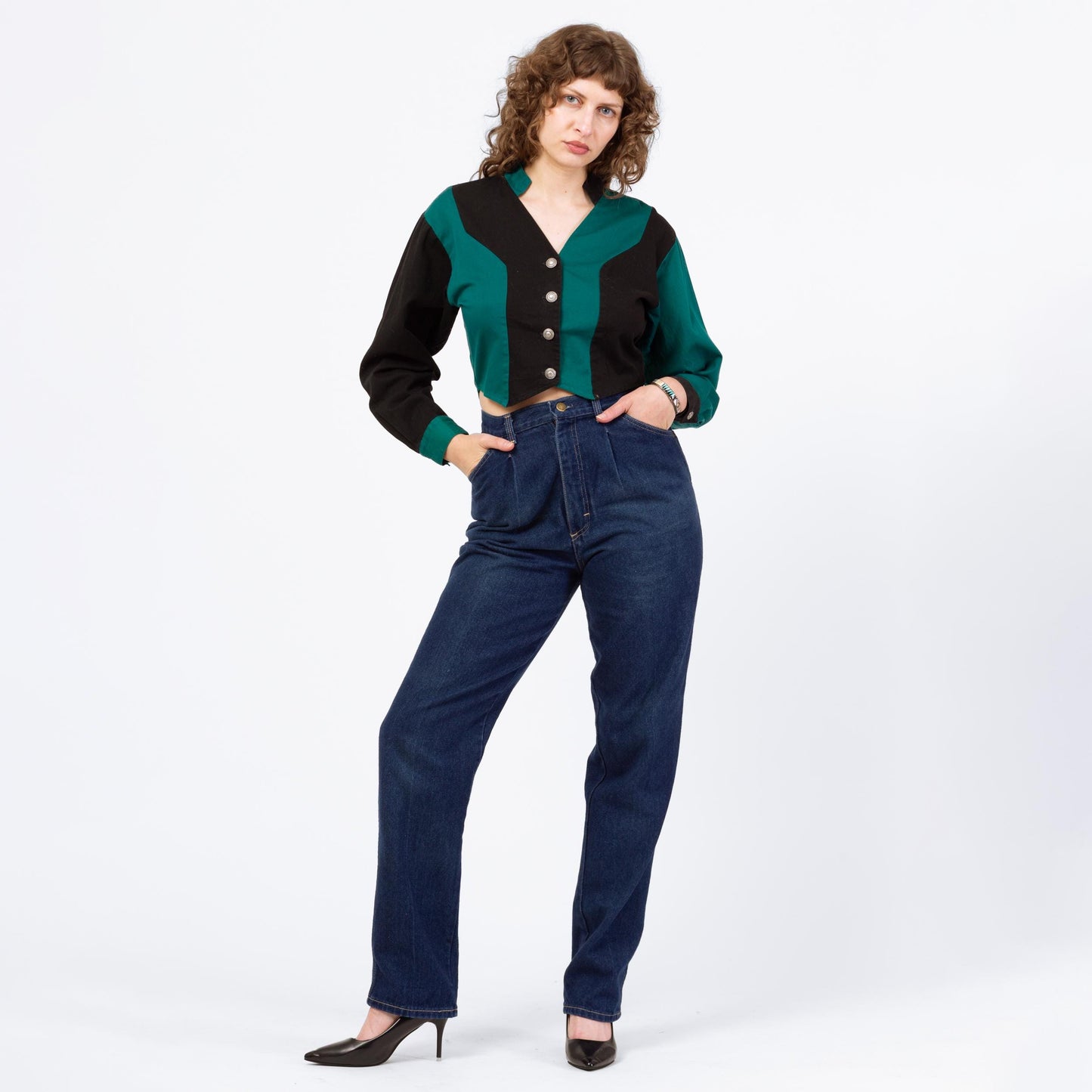 Vintage 80s Dark Wash High Waisted Mom Jeans - Medium, 28" Waist | Tapered Leg Pleated Denim Jeans