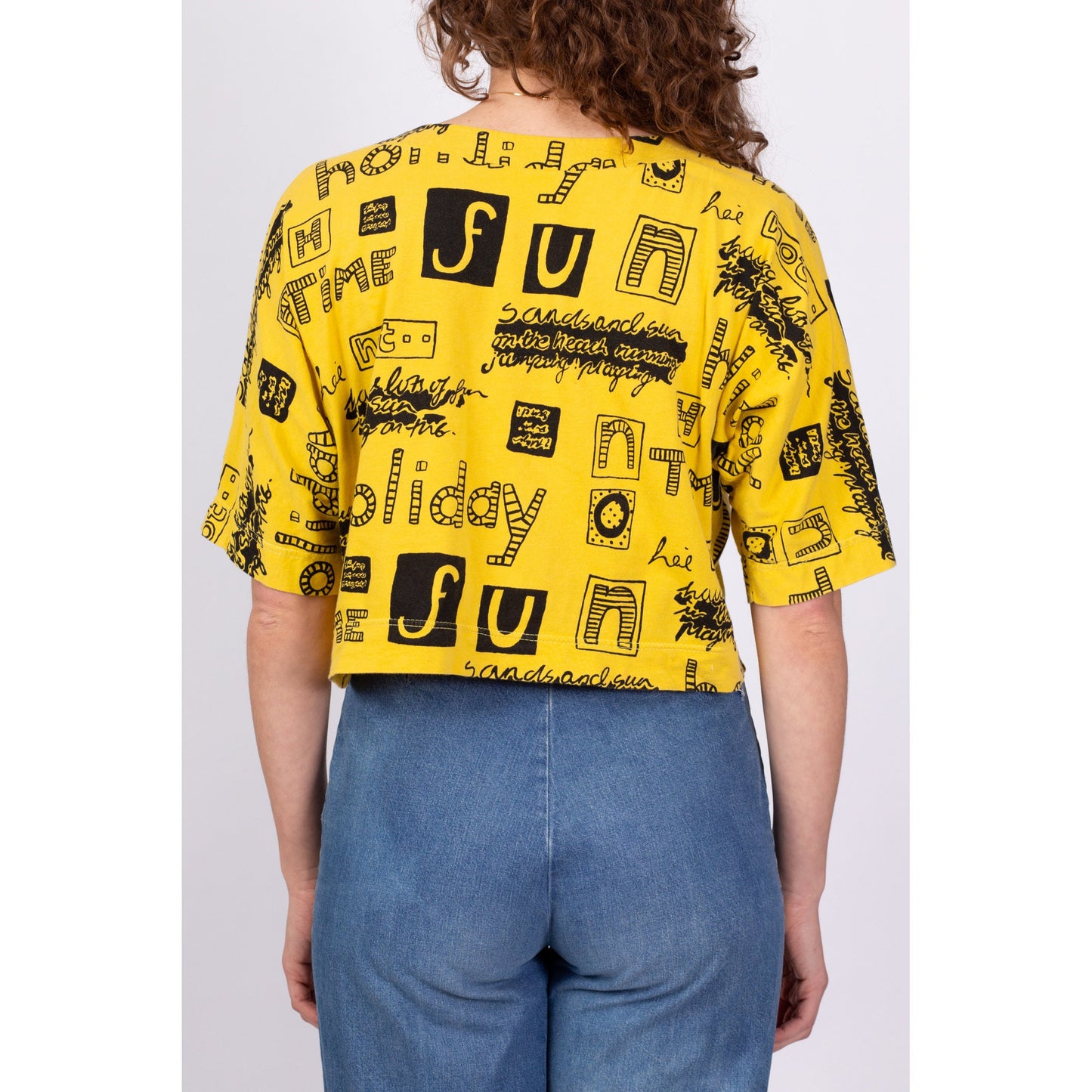 80s Sand & Sun Holiday Fun Time Graphic Cropped Tee - Small