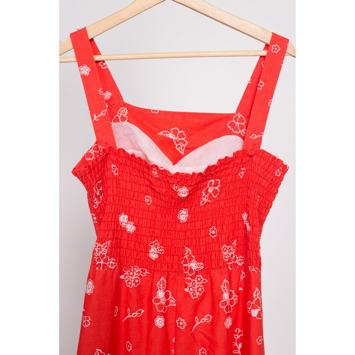 70s Red Orange Floral Fit & Flare Sundress - Medium | Vintage Boho Shirred Bodice Summer Pocket Midi Dress