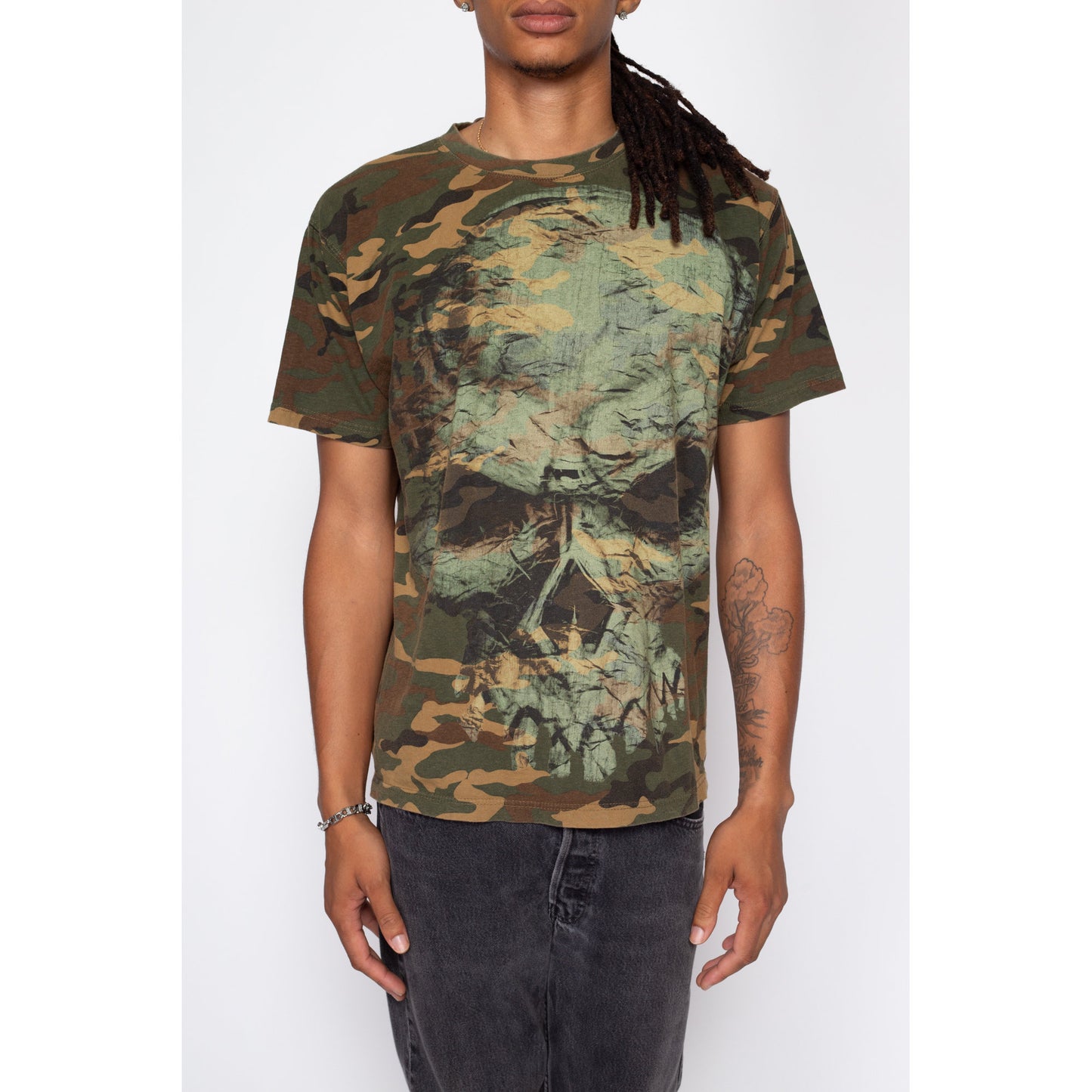 Large Y2K Camo Print Skull T Shirt | Vintage Camouflage Graphic Tee