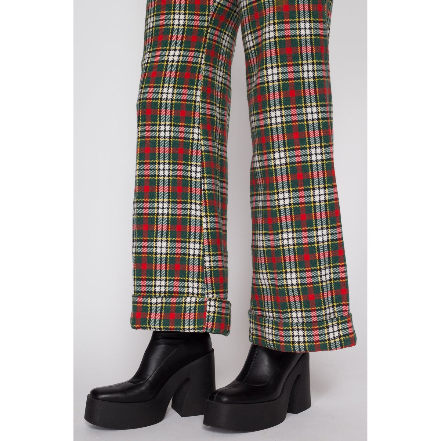 Sm-Med 70s Red & Green Plaid Flares 27"-31" | Vintage Retro Knit Trousers Colorful Flared Cuffed Pants