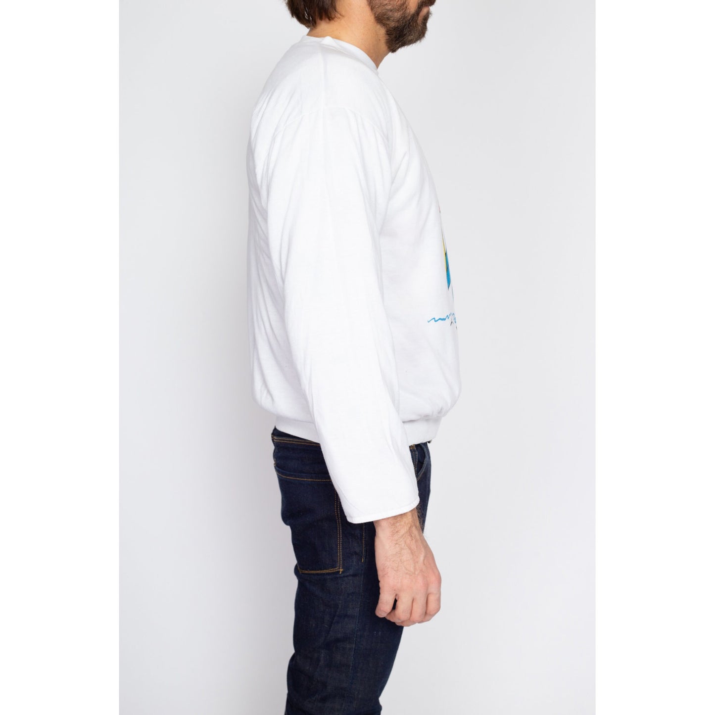 Small 80s Reversible Ski Graphic Sweatshirt | Vintage White Winter Sports All Over Print Graphic Puffy Pullover