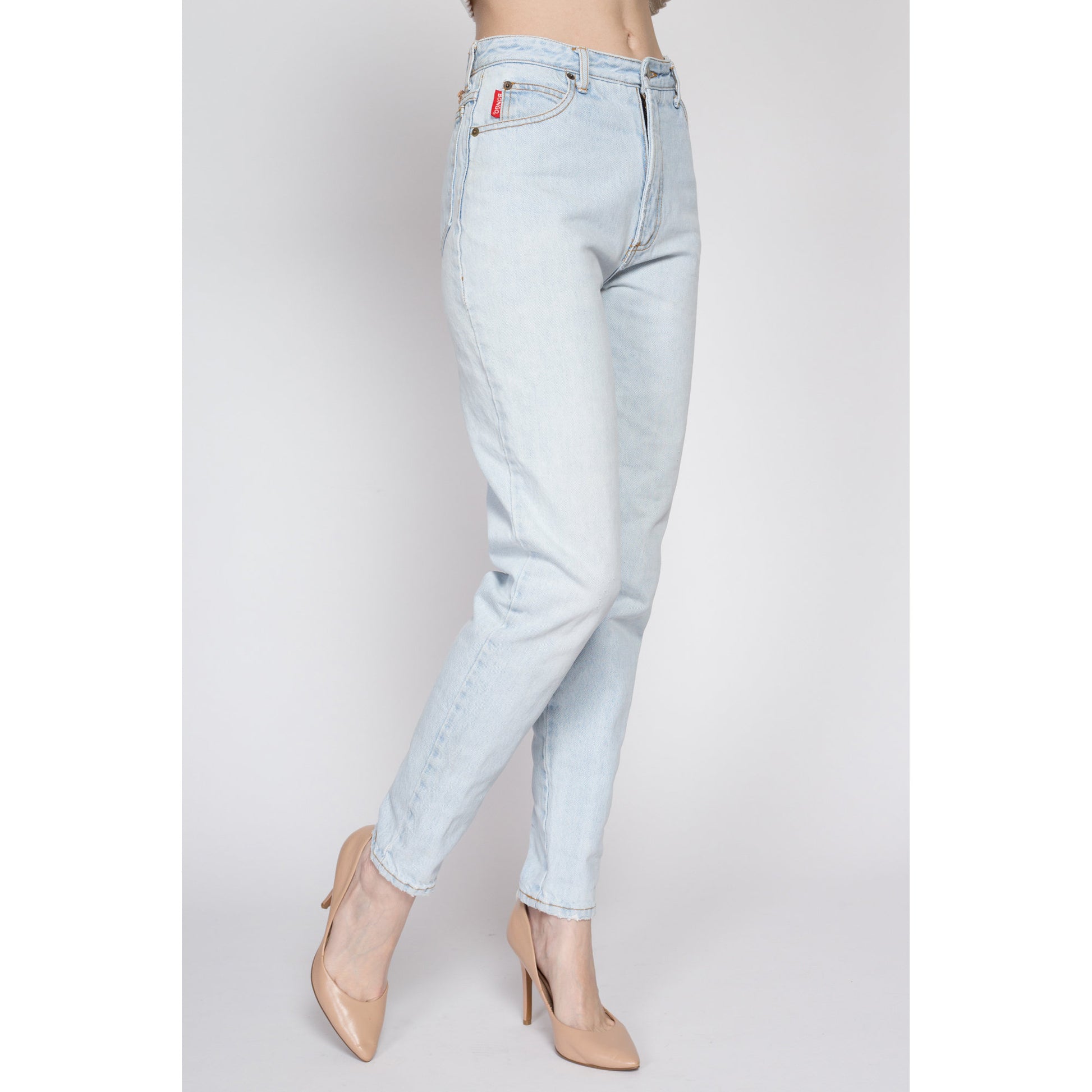 Small 90s Bongo High Waisted Light Wash Jeans 26.5" | Vintage Faded Denim Tapered Leg Mom Jeans