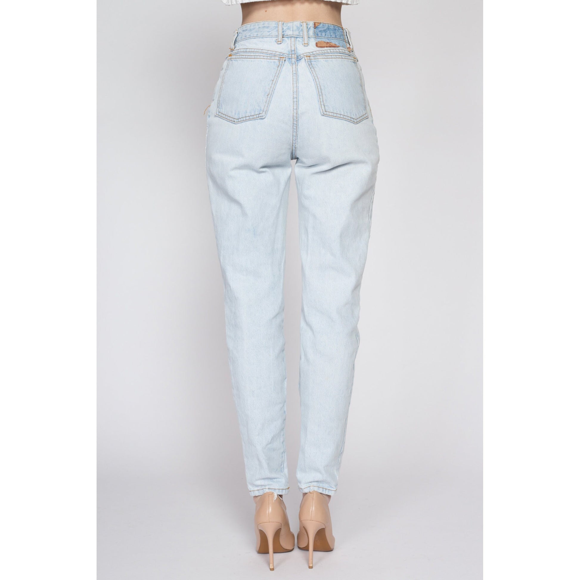 Small 90s Bongo High Waisted Light Wash Jeans 26.5" | Vintage Faded Denim Tapered Leg Mom Jeans