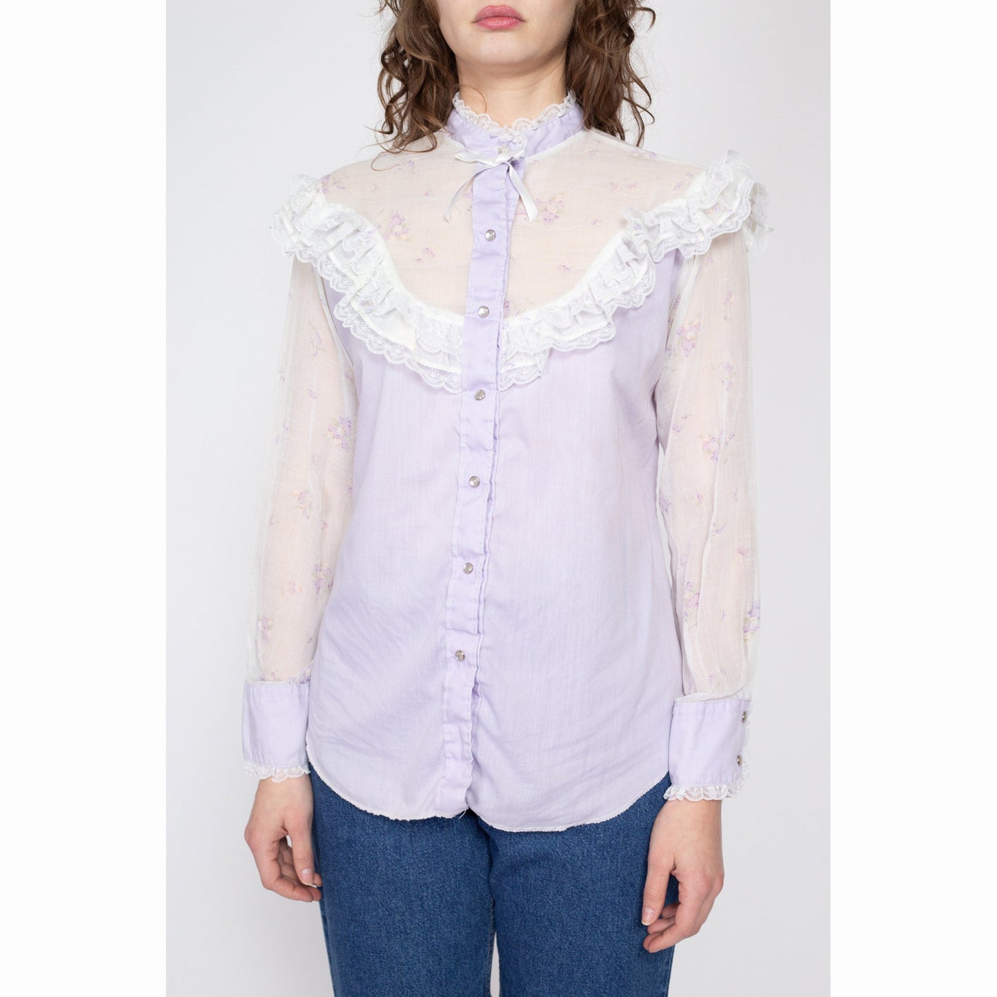 Large 70s Pastel Purple Western Lace Trim Prairie Blouse | Vintage Sheer Floral Long Sleeve Pearl Snap Boho Top