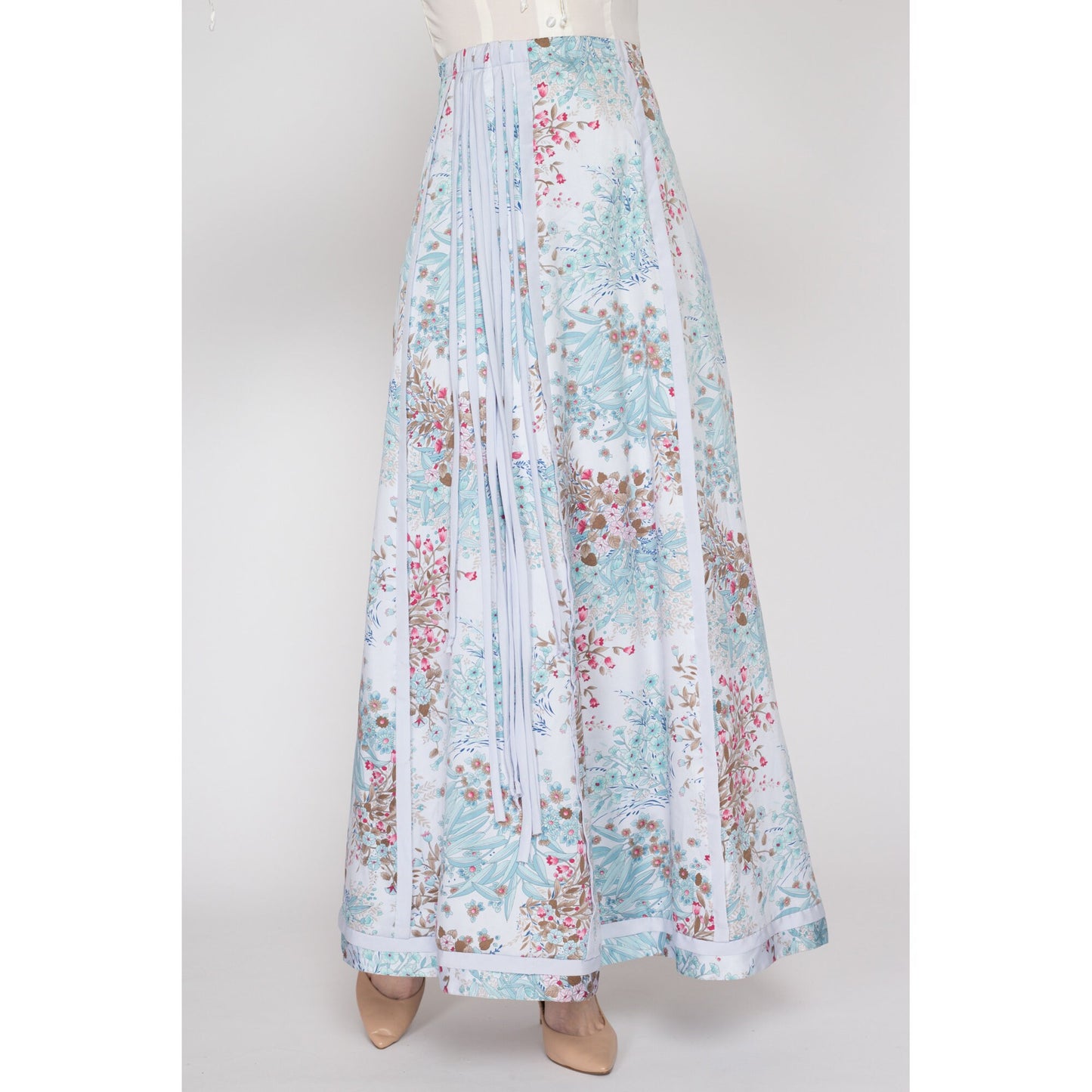 Med-Lrg 70s Chessa Davis Boho Blue Floral Tassel Maxi Skirt | Vintage A Line High Waisted Hippie Peddler Skirt