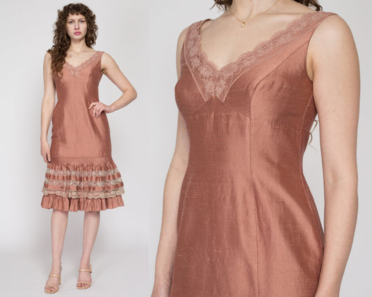 Medium 80s Dusty Rose Raw Silk Cupcake Dress | Vintage Sleeveless Sheath Ruffle Hem Lace Trim Midi Party Dress