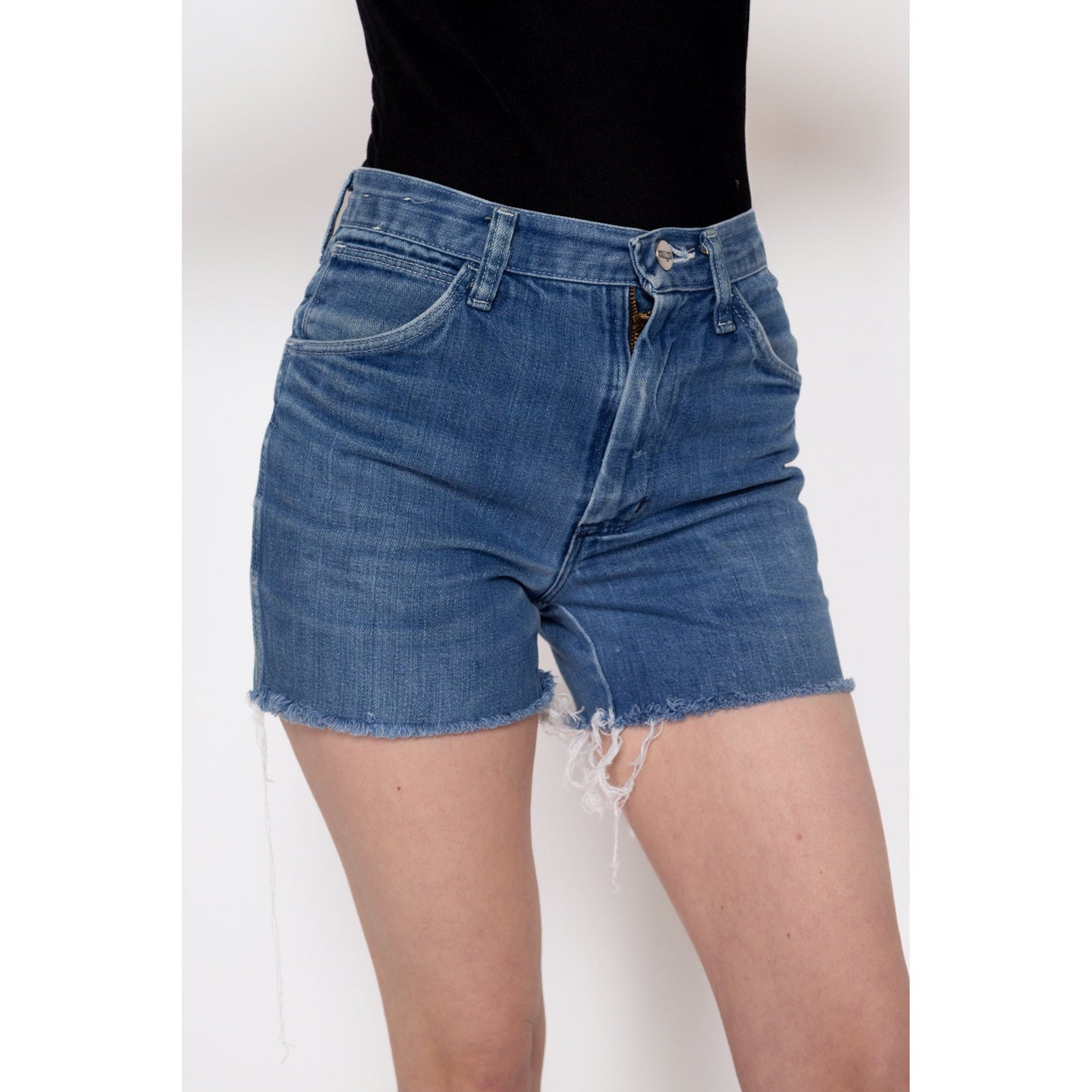 XS 70s Wrangler Cutoff Jean Shorts | Vintage Mid Rise Denim Cut Off Shorts