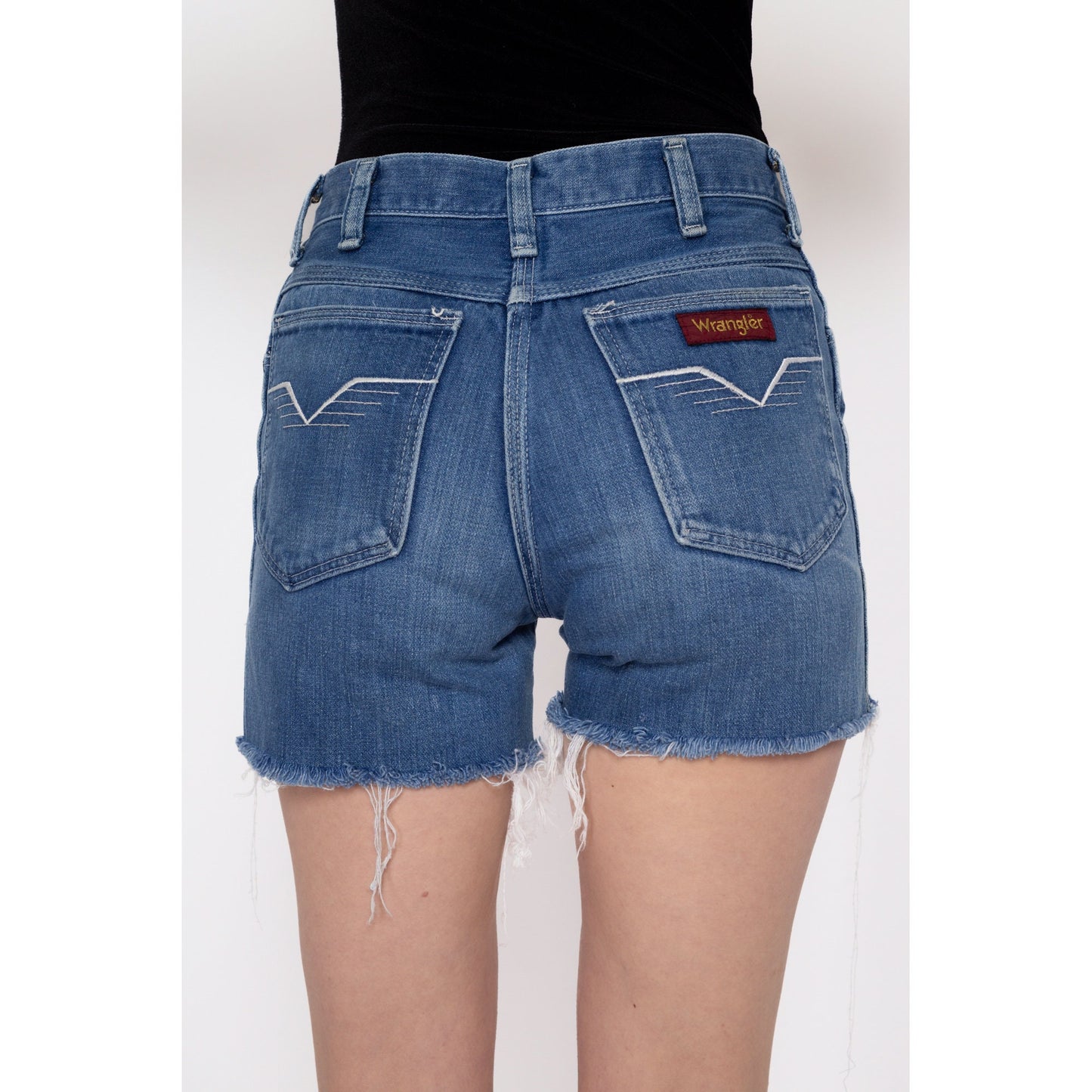 XS 70s Wrangler Cutoff Jean Shorts | Vintage Mid Rise Denim Cut Off Shorts