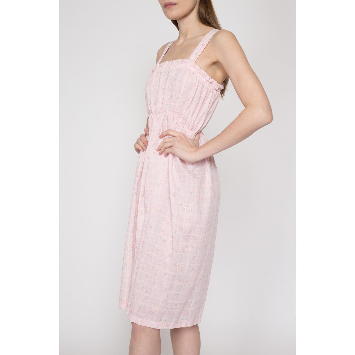Small 70s Boho Pink Floral Sundress | Vintage Lattice Print Sleeveless Midi Dress