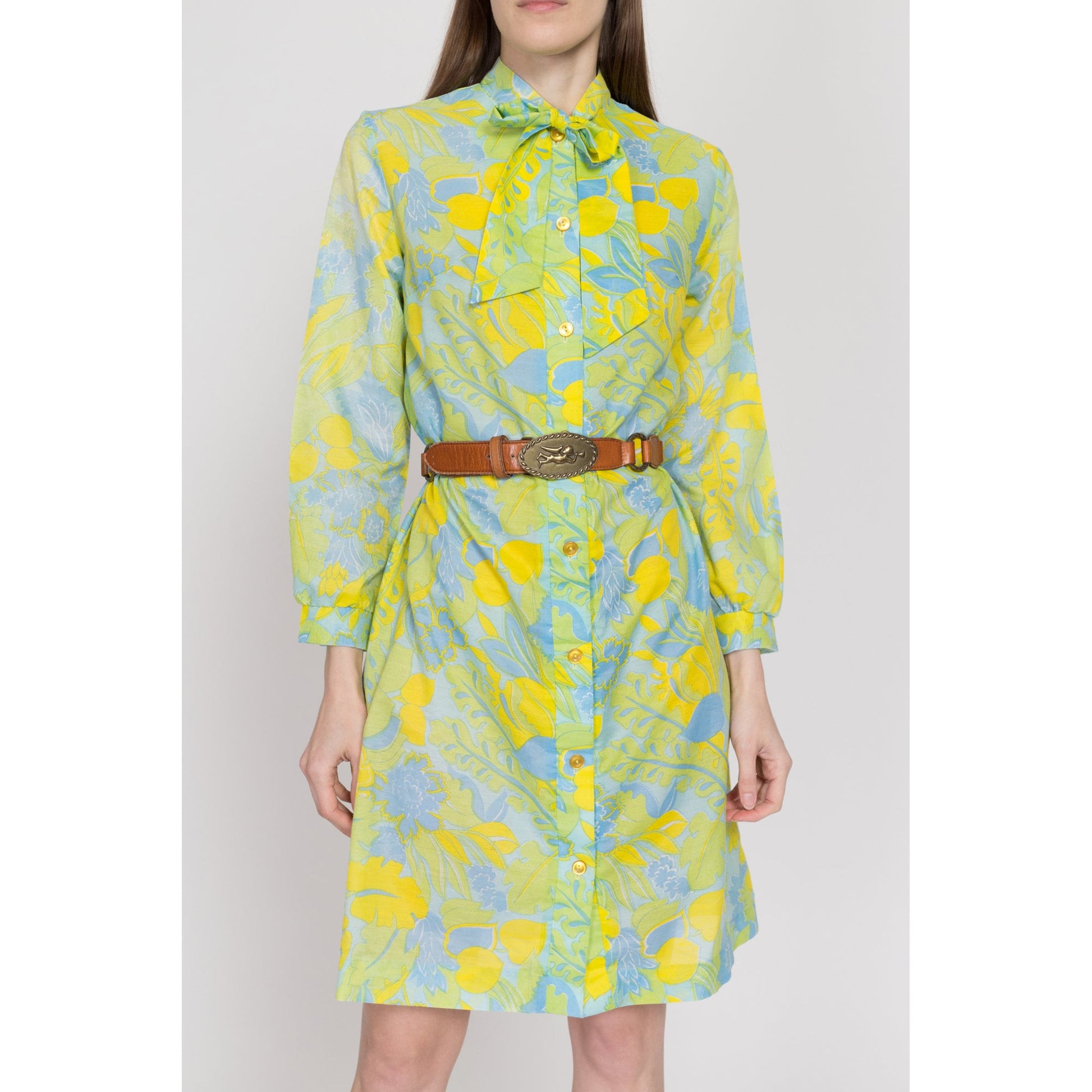 Medium 60s Green Floral Ascot Shirtdress | Vintage Button Front Long Sleeve Boho Mini Shift Dress