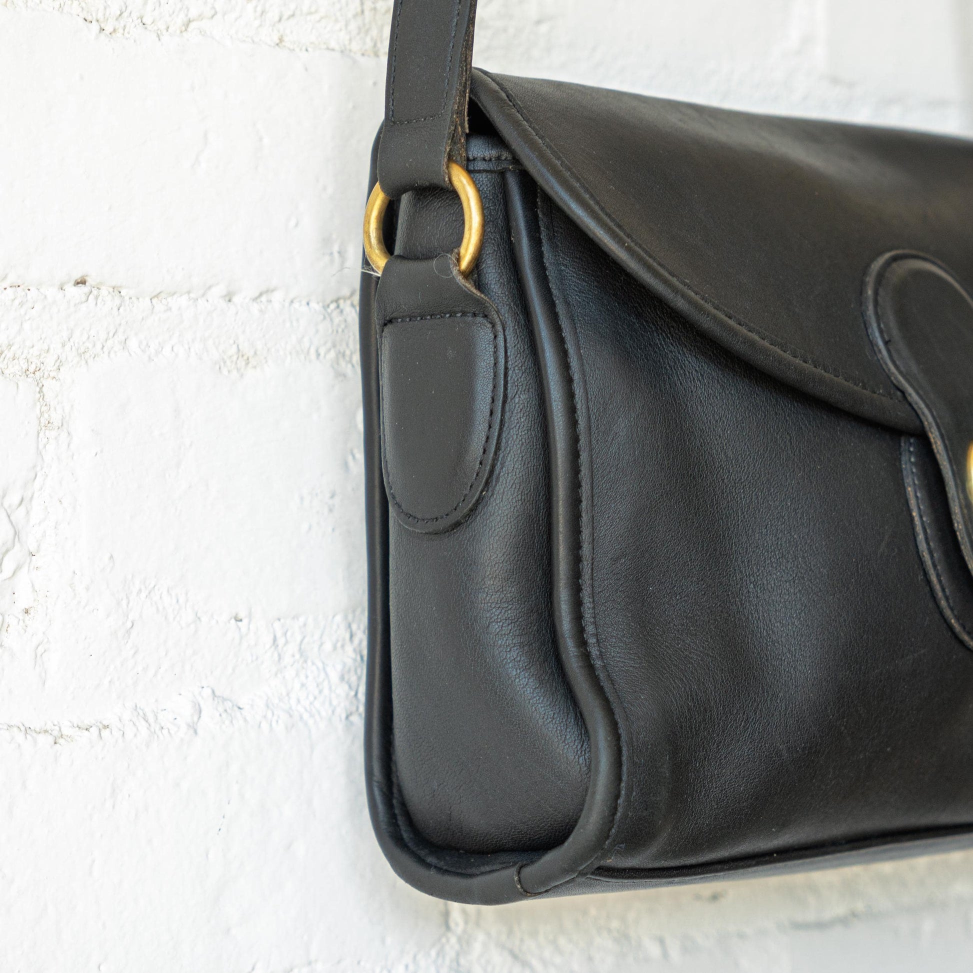 Vintage 90s Coach Devon Black Leather Crossbody Bag #9908 | Designer Shoulder Bag Purse