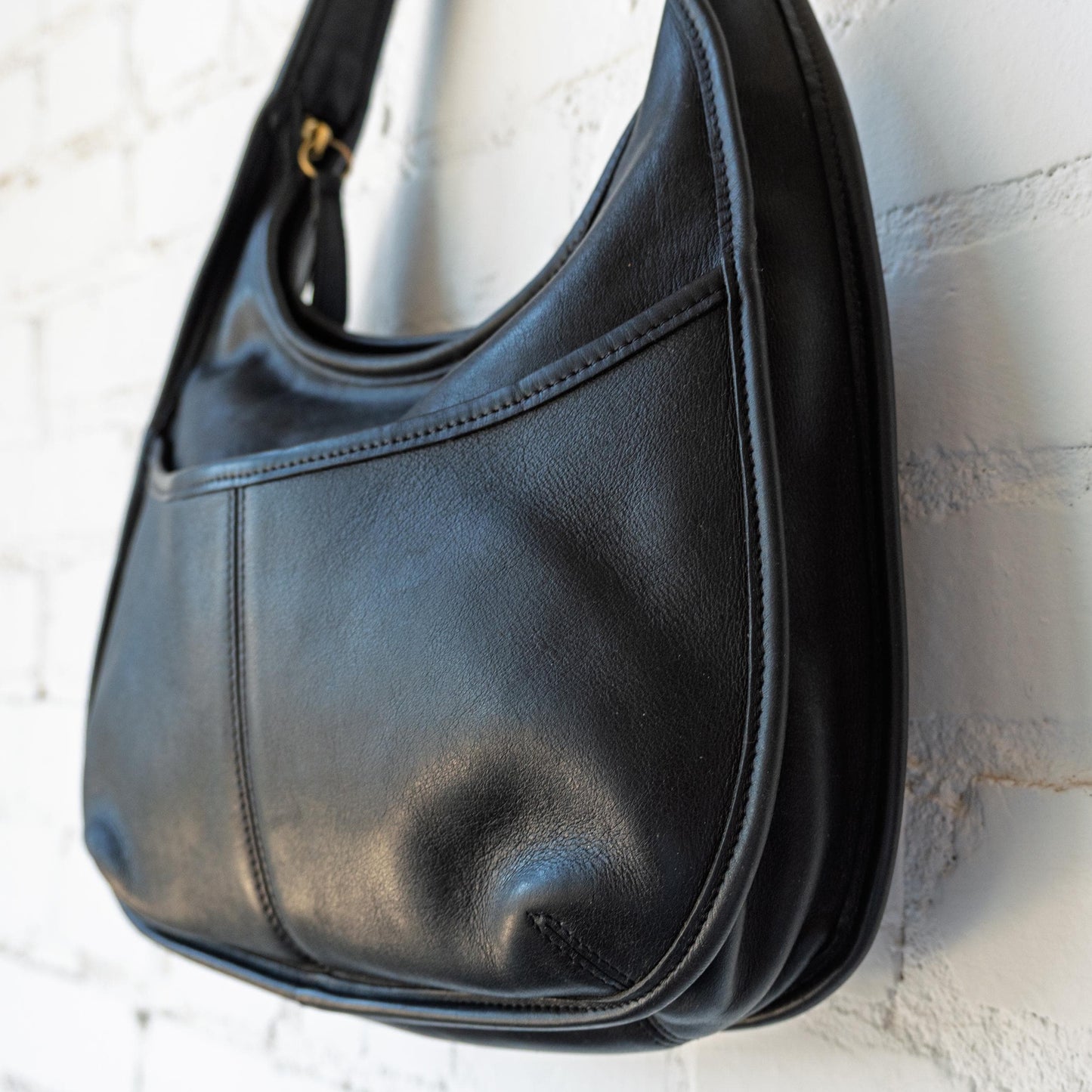 Vintage 90s Coach Ergo Black Leather Hobo Shoulder Bag #9033