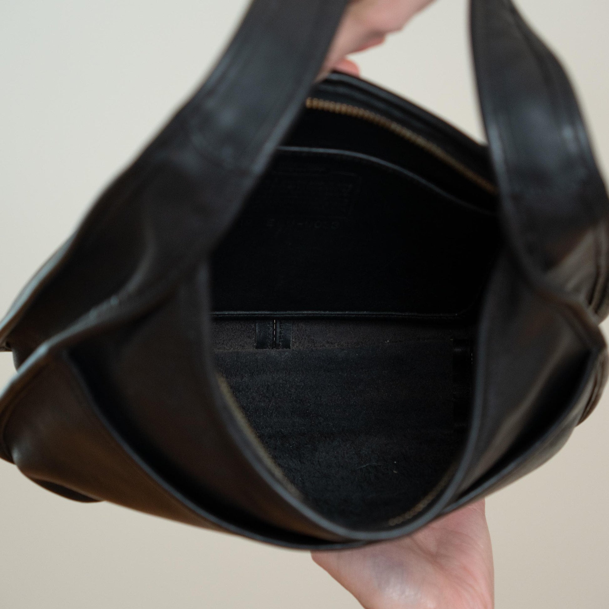 Vintage 90s Coach Ergo Black Leather Hobo Shoulder Bag #9033