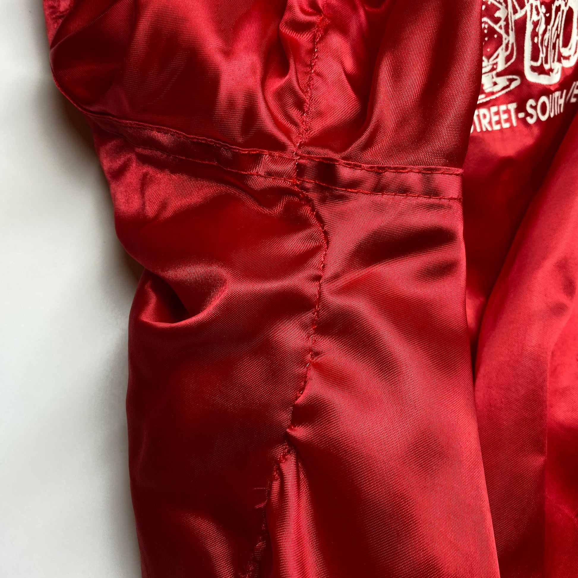 80s South River Pub Red Satin Bomber Jacket - Men's XL | Vintage New Jersey Tourist Souvenir Snap Button Varsity Windbreaker