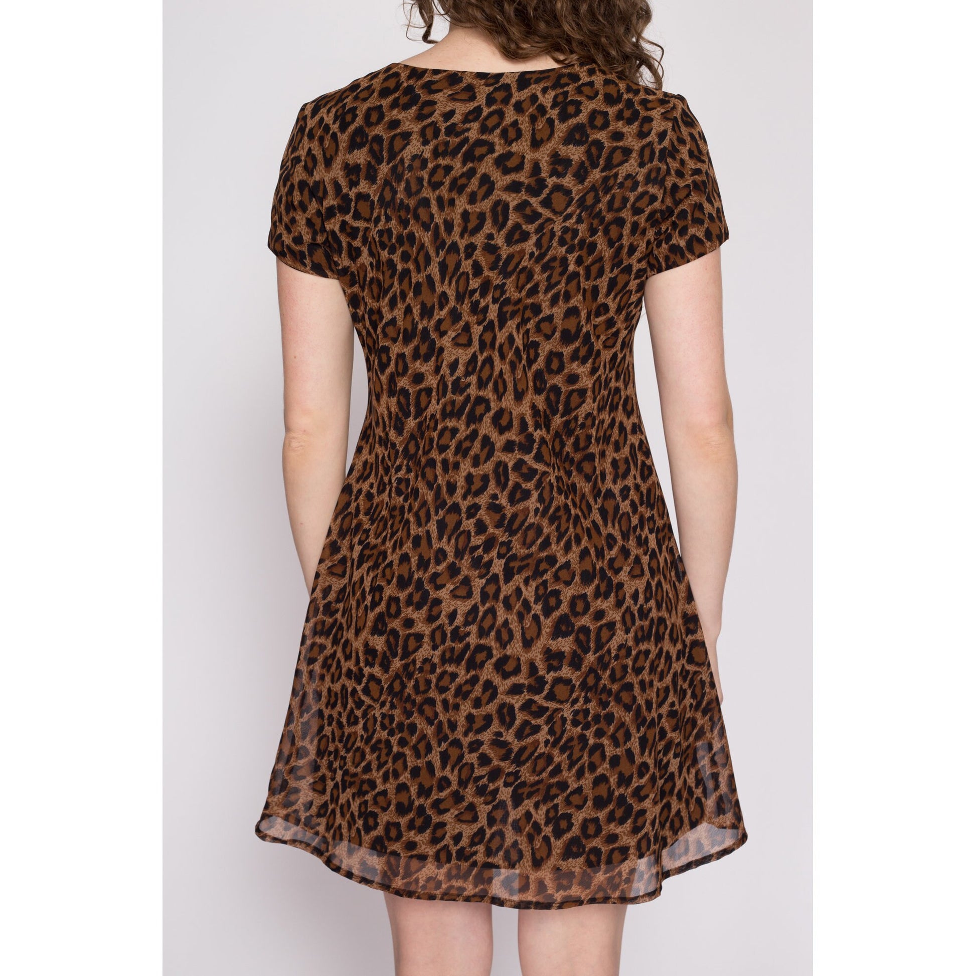 90s Leopard Print Babydoll Dress - Medium | Vintage Boho Grunge Short Sleeve Mini Dress
