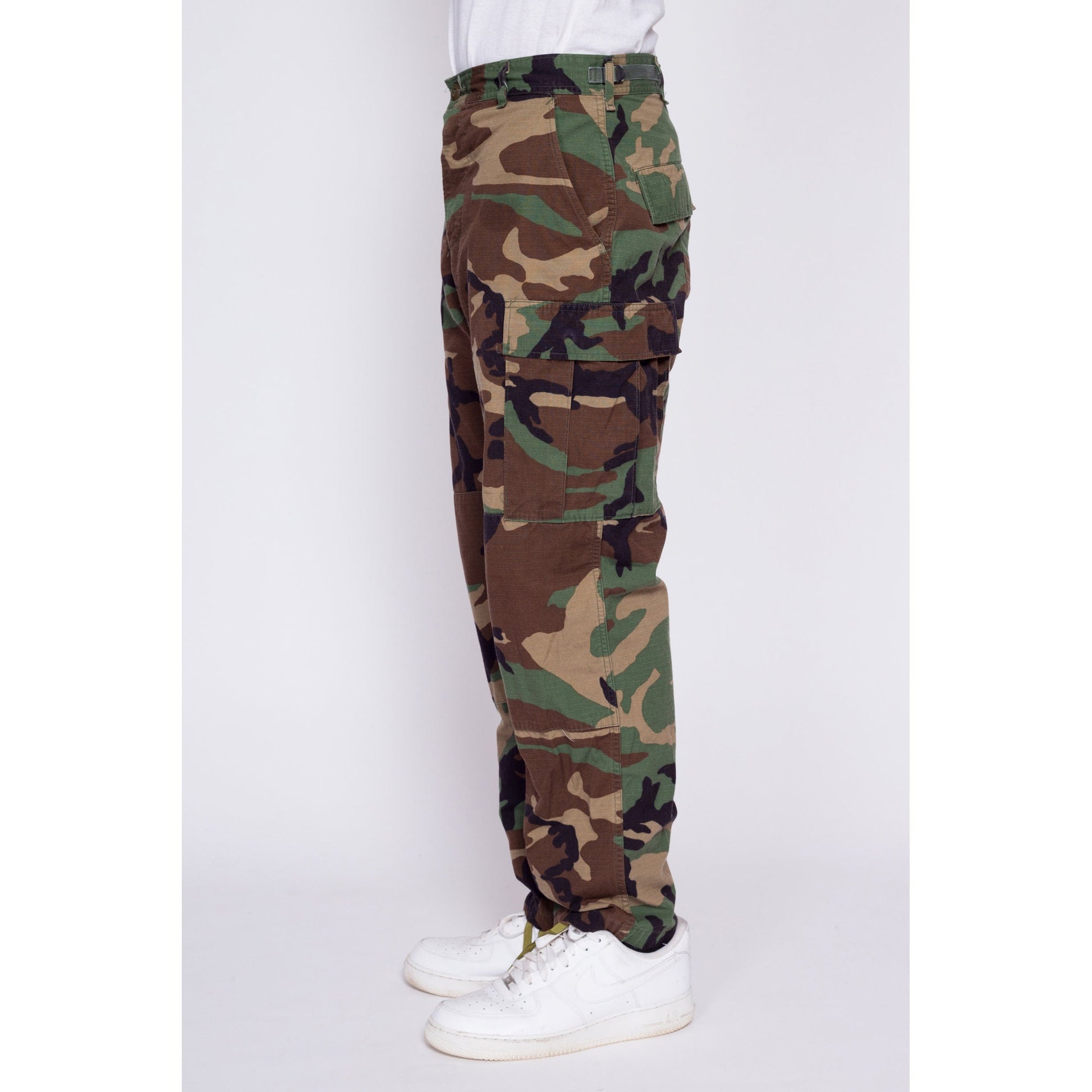 Vintage Camo Cargo Field Pants - 25"-30" Waist | Unisex Military Olive Drab Camouflage Army Trousers